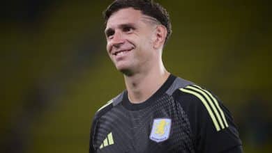 Dibu Mart&iacute;nez manda recado aos torcedores &agrave;s v&eacute;speras de sorteio da Copa do Mundo