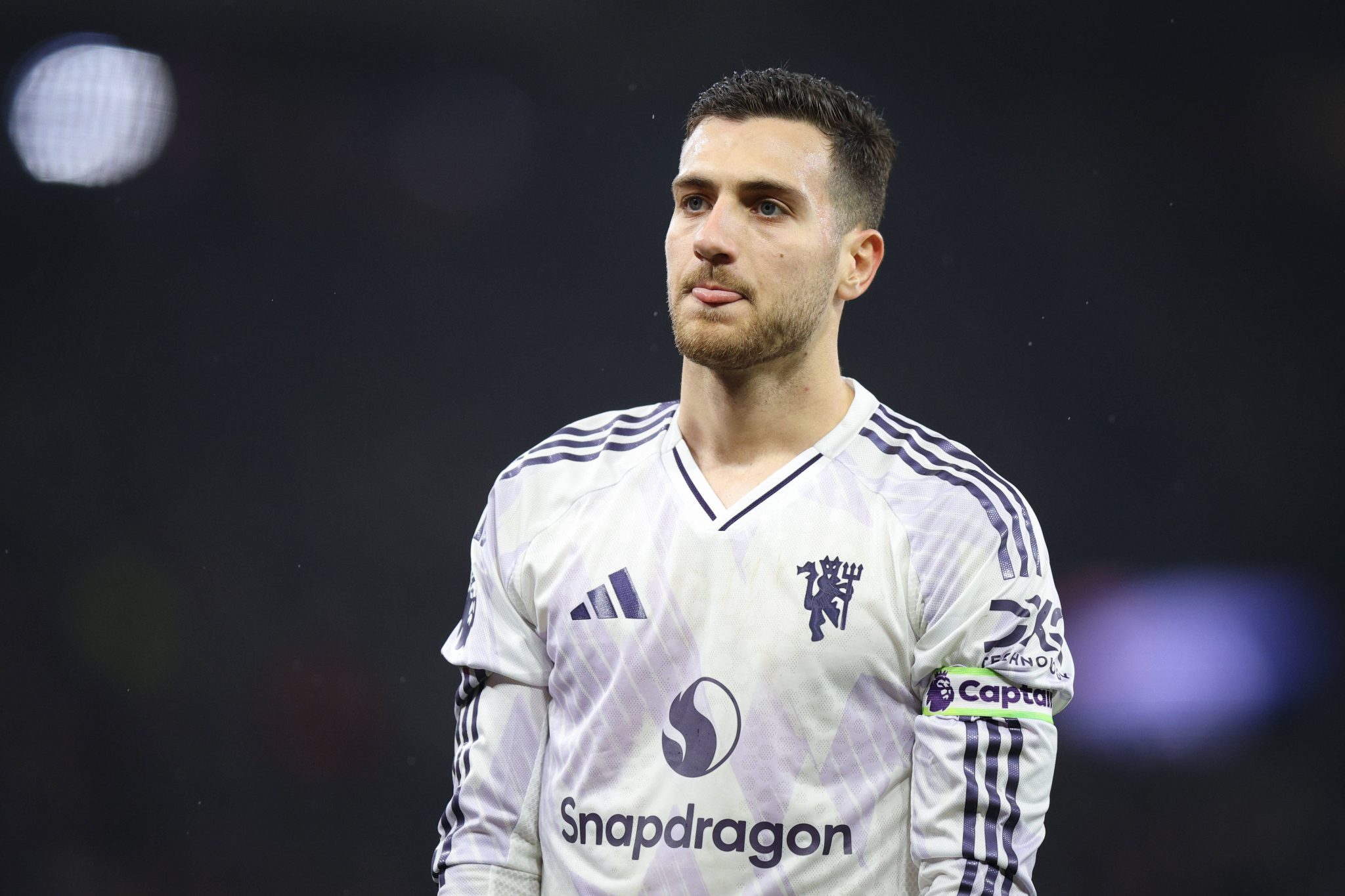 Diogo Dalot pelo Manchester United (Foto: Imago)