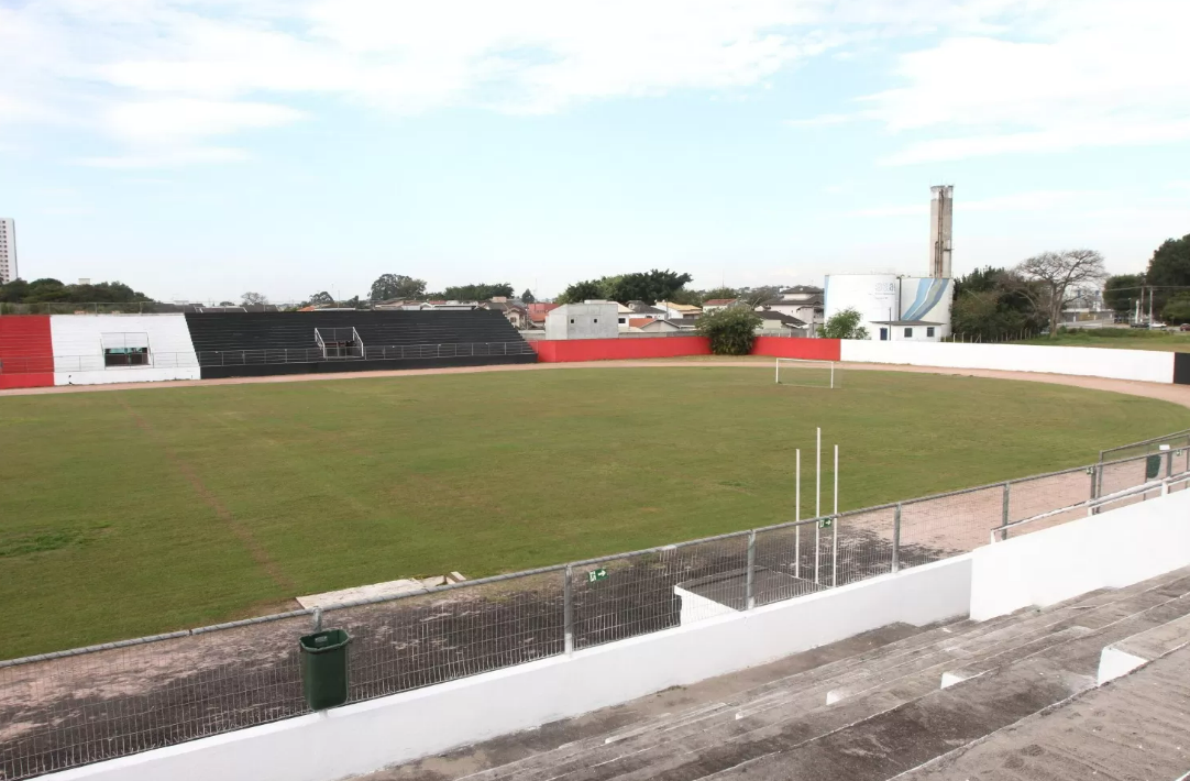 estadio jacare&iacute;