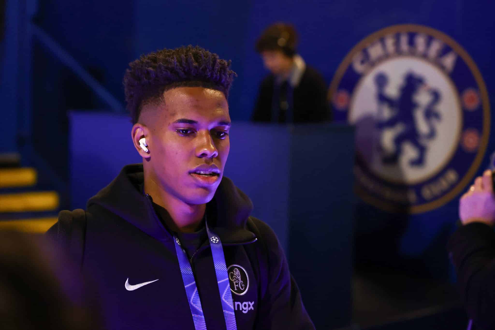 Chelsea vive noite infeliz com Est&ecirc;v&atilde;o no banco e sofre virada da Atalanta