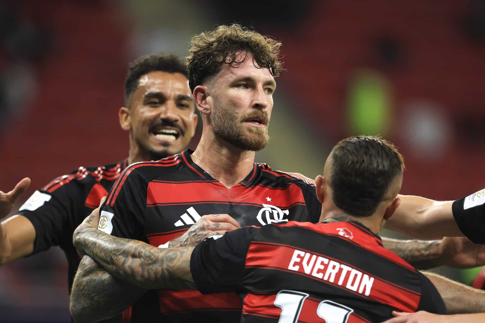 Flamengo comemora gol contra Pyramids (Foto: Icon Sport)