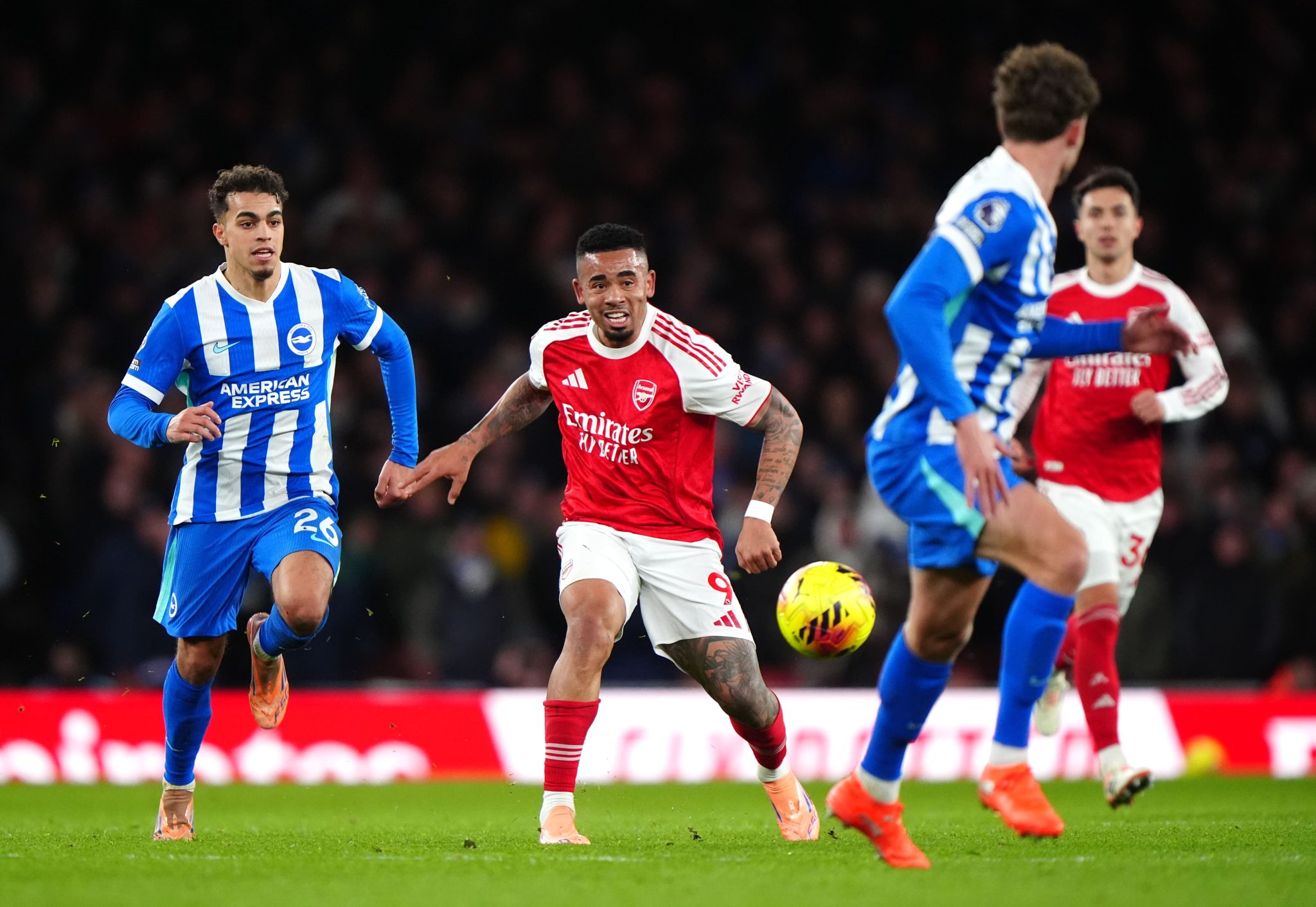 Gabriel Jesus durante Arsenal x Brighton (Foto: Icon Sport)