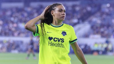 Por que veto da liga a contrato de campe&atilde; ol&iacute;mpica amea&ccedil;a o futebol feminino nos EUA