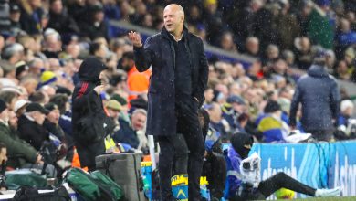 Slot abre m&atilde;o de convic&ccedil;&otilde;es, mas Liverpool repete fraquezas em movimentado empate com Leeds