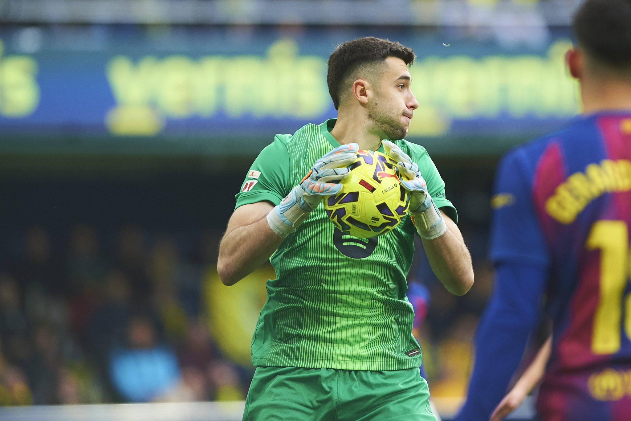 Joan Garc&iacute;a se tornou o goleiro titular do Barcelona