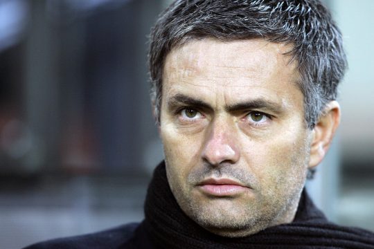 &lsquo;Era tentador&rsquo;: Como Mourinho quase convenceu Gerrard a sair do Liverpool