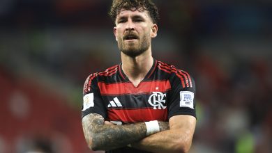 Com segredo de Rodrigo Caio, L&eacute;o Pereira &eacute; recompensado por ser incans&aacute;vel no Flamengo