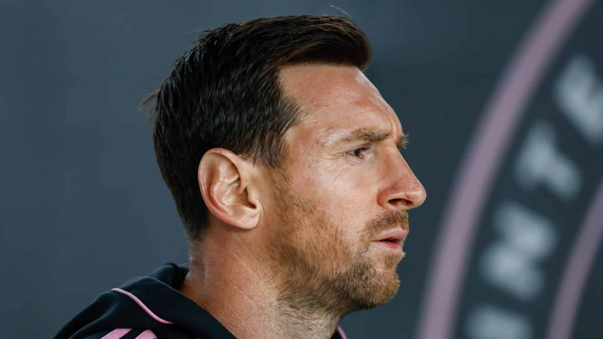 Artilheiro que desbancou Messi deixa MLS e fica livre no mercado