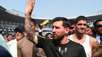De est&aacute;tua gigante a deten&ccedil;&atilde;o de organizador: A aventura inusitada de Messi na &Iacute;ndia