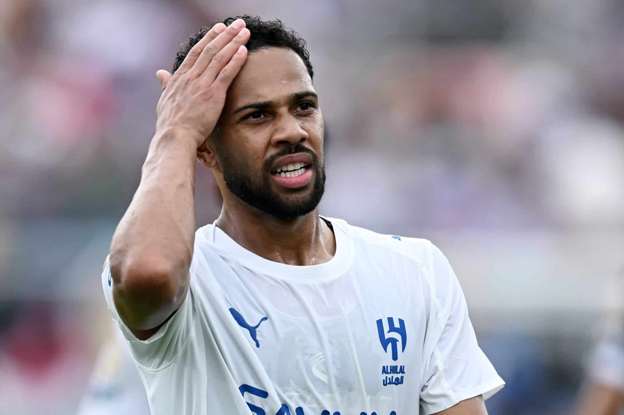 Renan Lodi pelo Al-Hilal