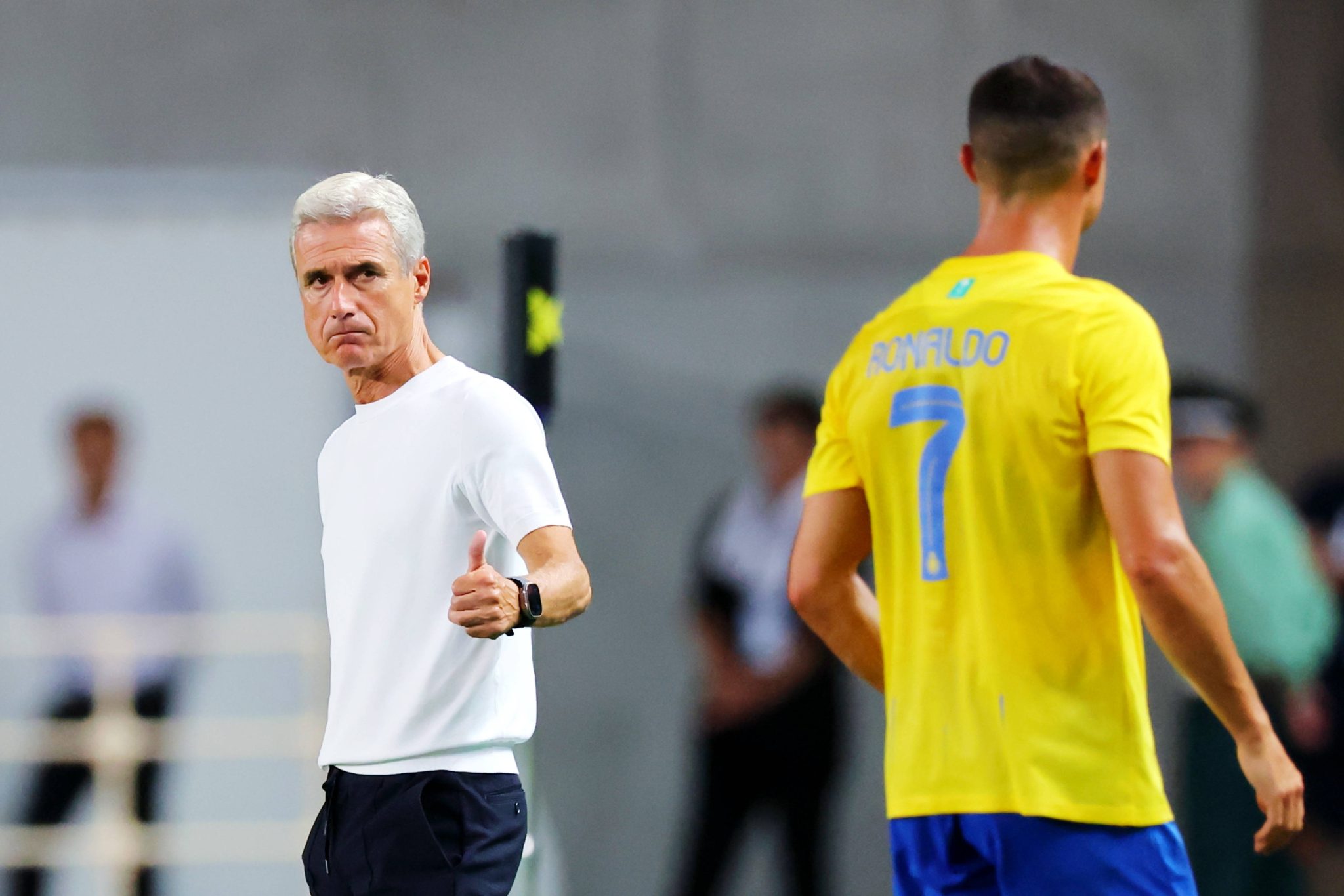 Lu&iacute;s Castro, com Cristiano Ronaldo no Al-Nassr