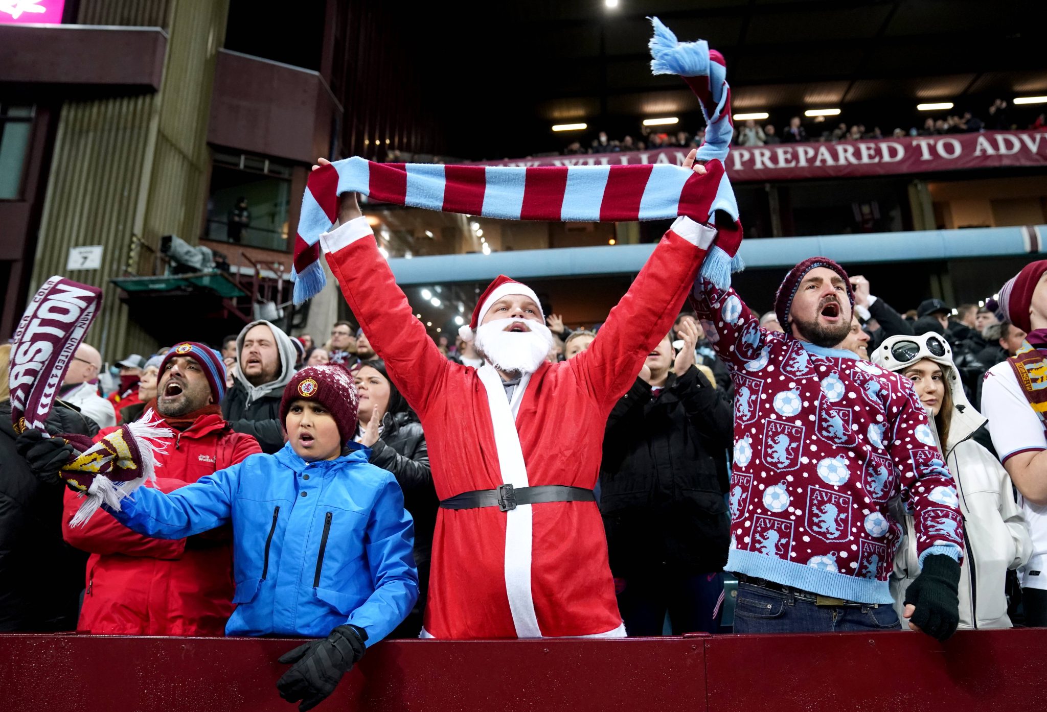 Tentação e frustração: O que jogadores da Premier League pensam sobre jogar no Natal