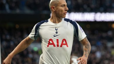 No duelo de 9 brasileiros, Richarlison entra em &lsquo;clima de Copa&rsquo;, mas n&atilde;o &eacute; maior not&iacute;cia do Tottenham