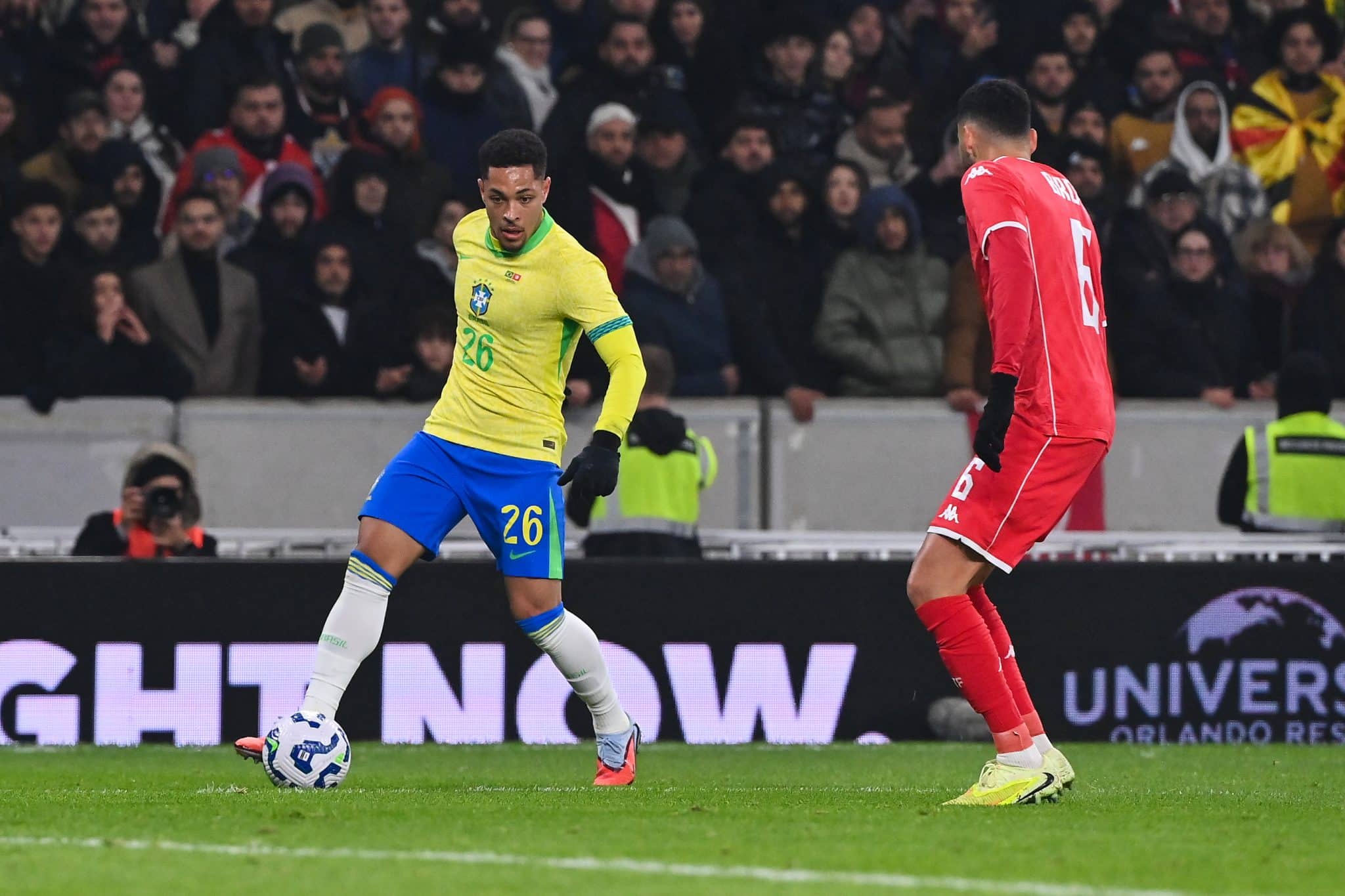 Vitor Roque, em a&ccedil;&atilde;o pela sele&ccedil;&atilde;o brasileira