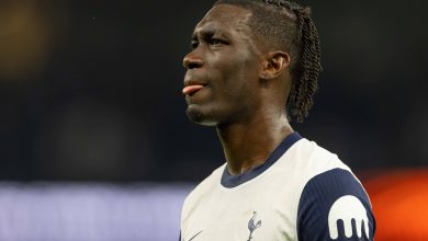 &lsquo;P&acirc;nico, depress&atilde;o, paranoia&rsquo;: Volante do Tottenham desabafa ap&oacute;s ser flagrado com droga ilegal