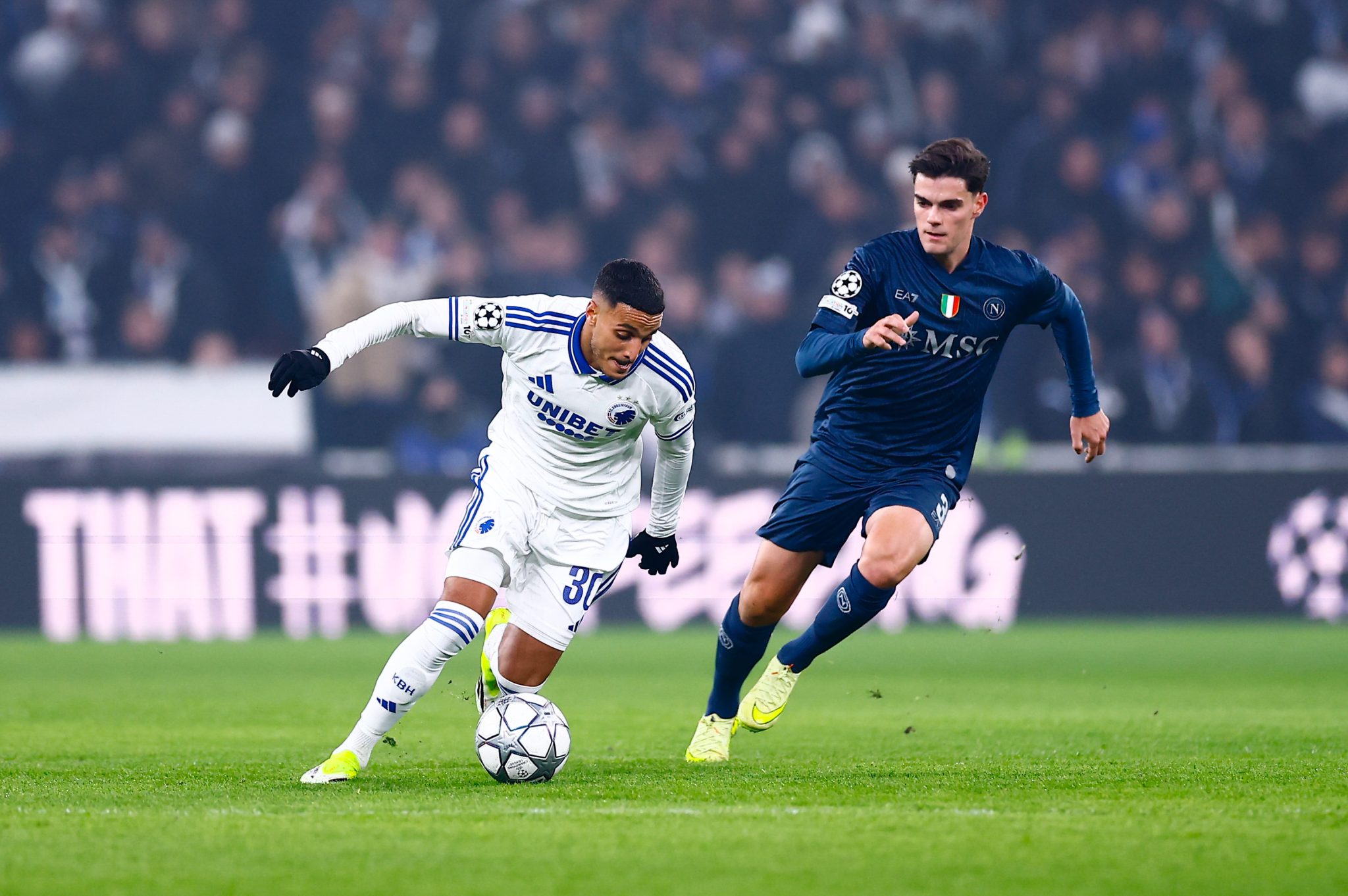 Copenhagen x Napoli pela Champions League (Foto: Iconsport)