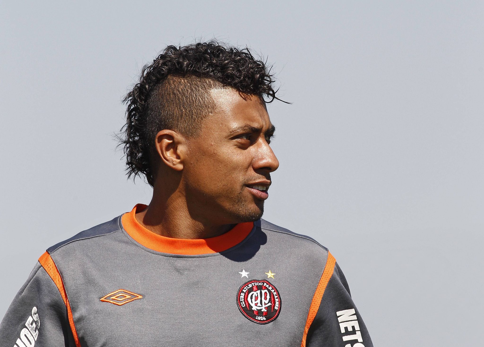 Kleberson pelo Athletico