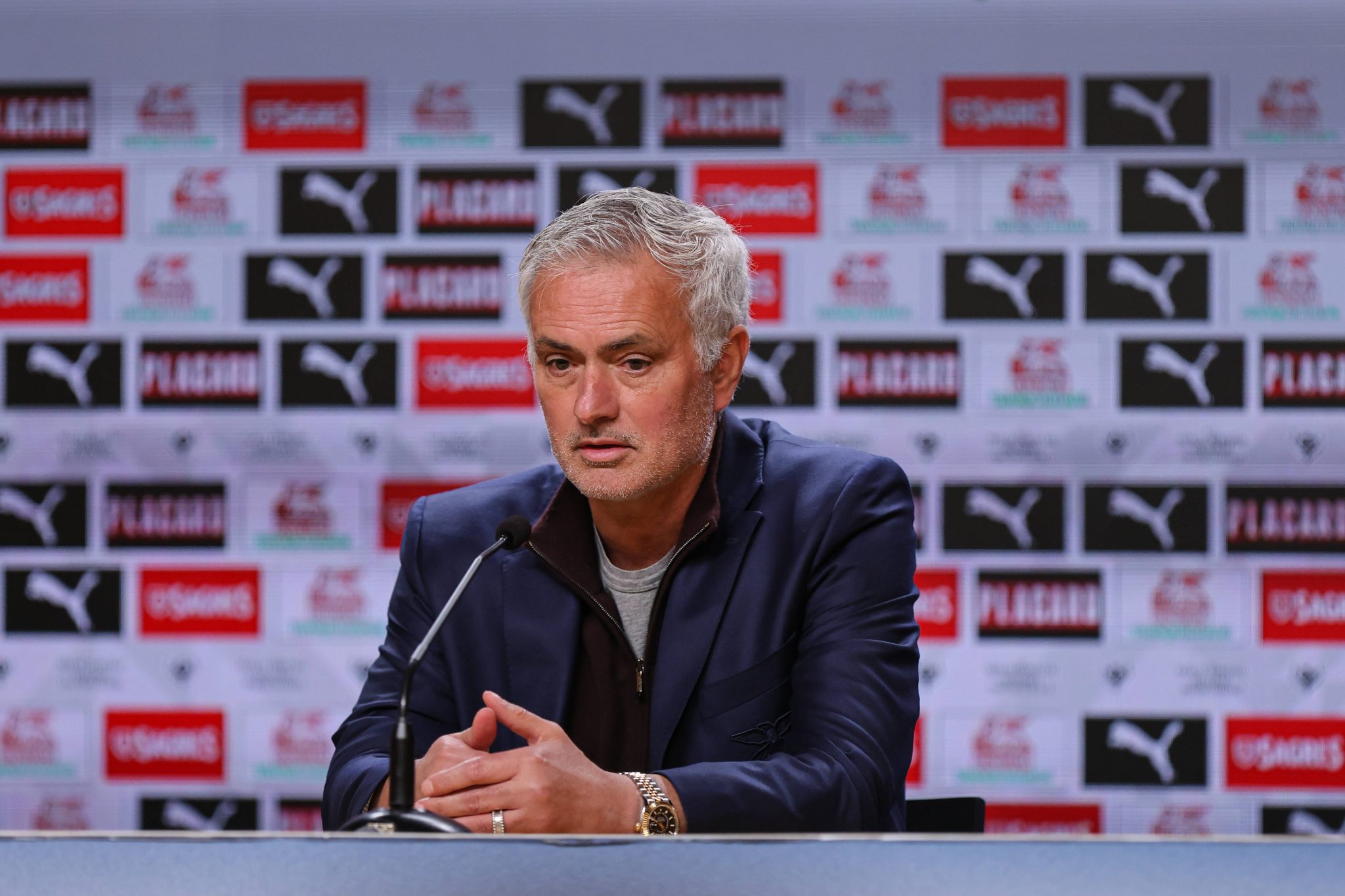 &lsquo;Grave desinforma&ccedil;&atilde;o&rsquo;: Benfica desmente encontro com staff de ex-Flamengo