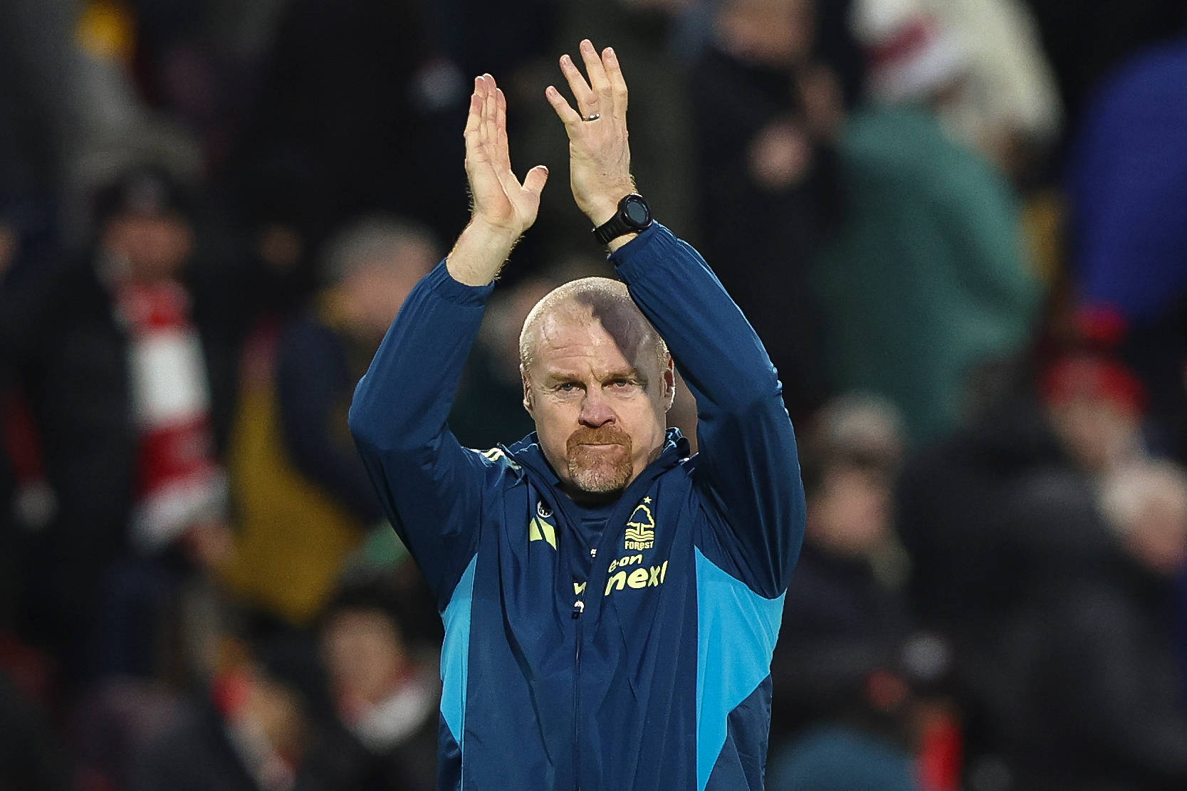 Brasileiro vira desfalque em time que decide a sobreviv&ecirc;ncia na reta final da Premier League