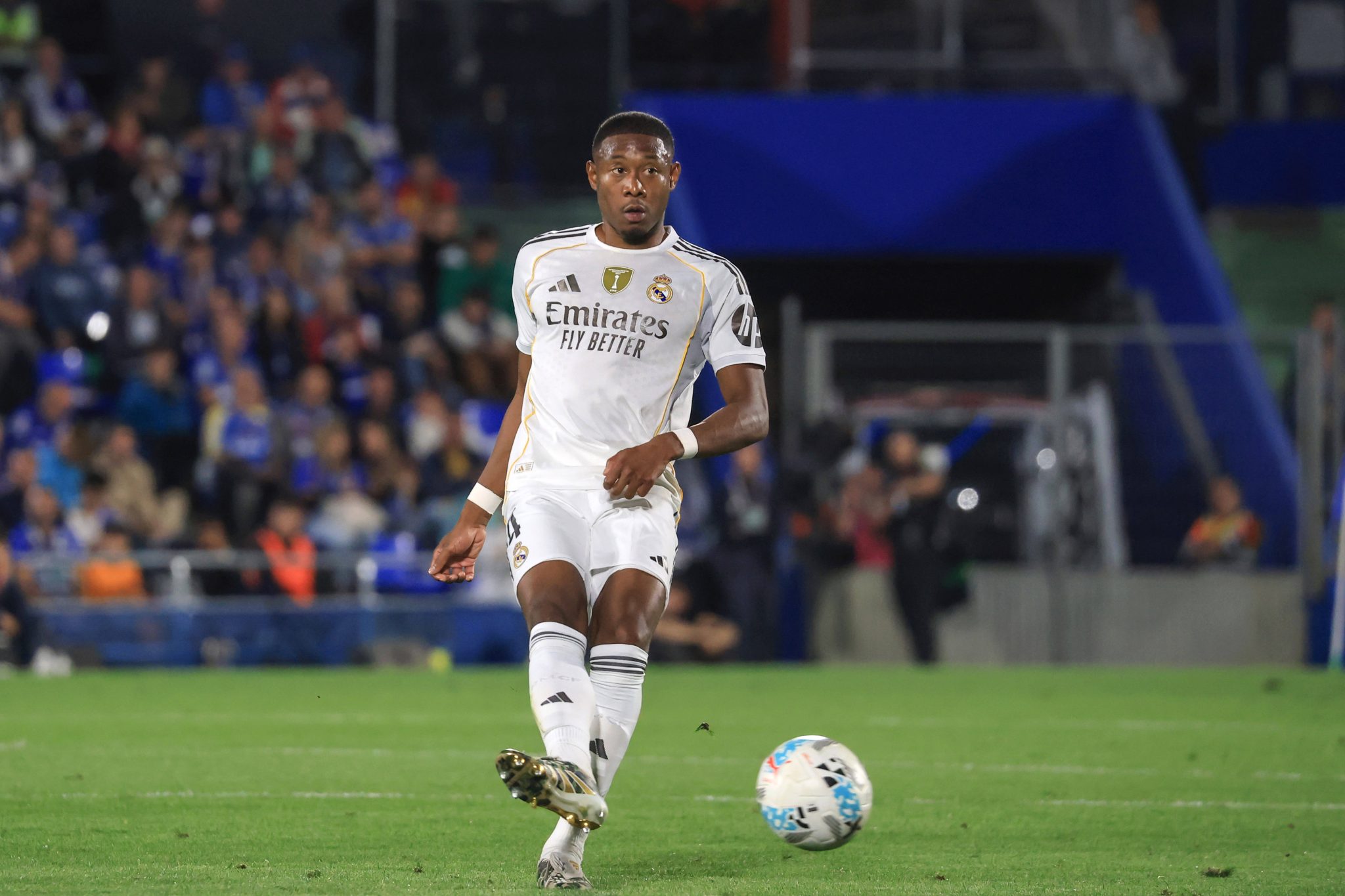 Alaba em a&ccedil;&atilde;o pelo Real Madrid
