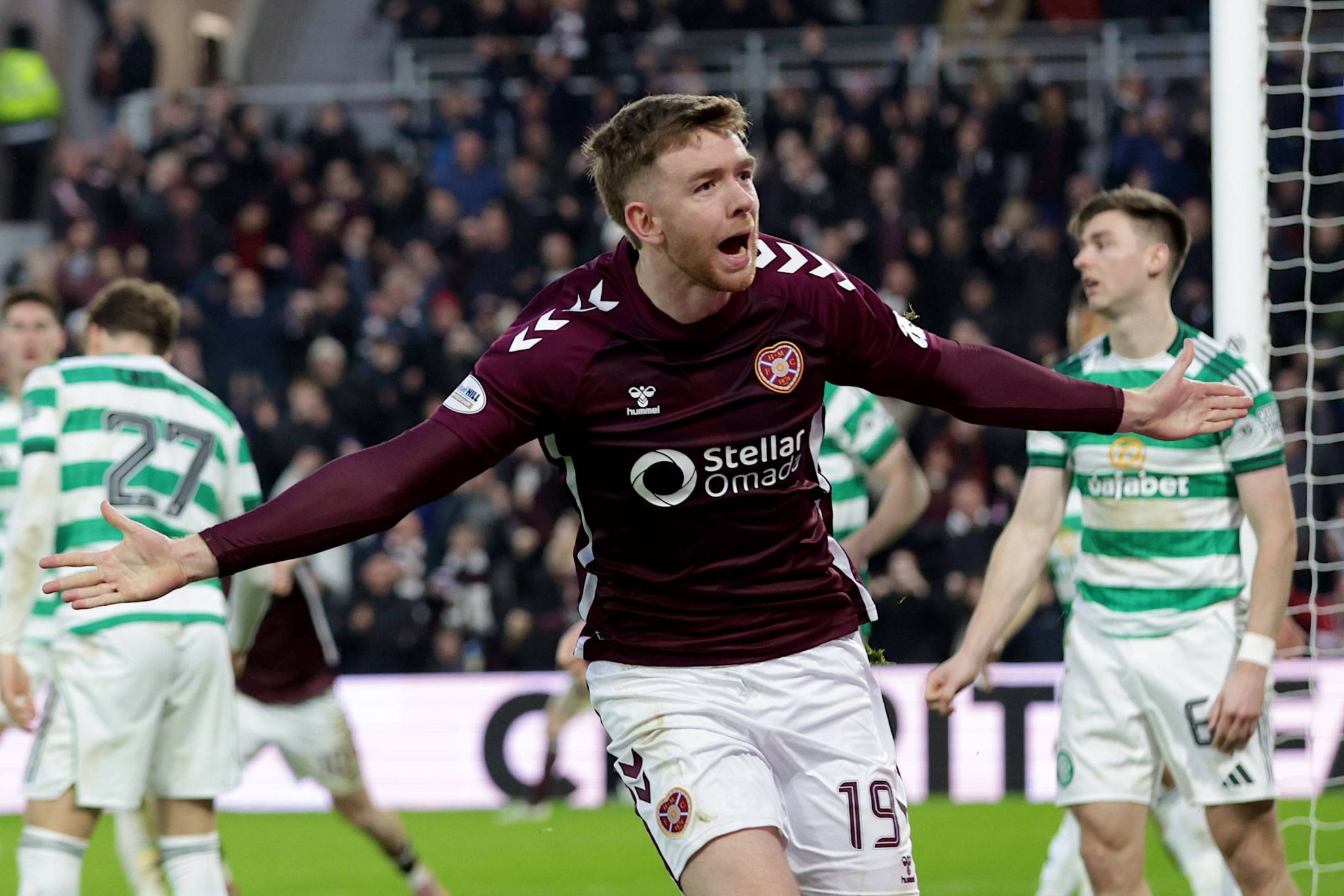 Investimento, m&eacute;todo e crise alheia: Como o Hearts quer encerrar duop&oacute;lio hist&oacute;rico na Europa