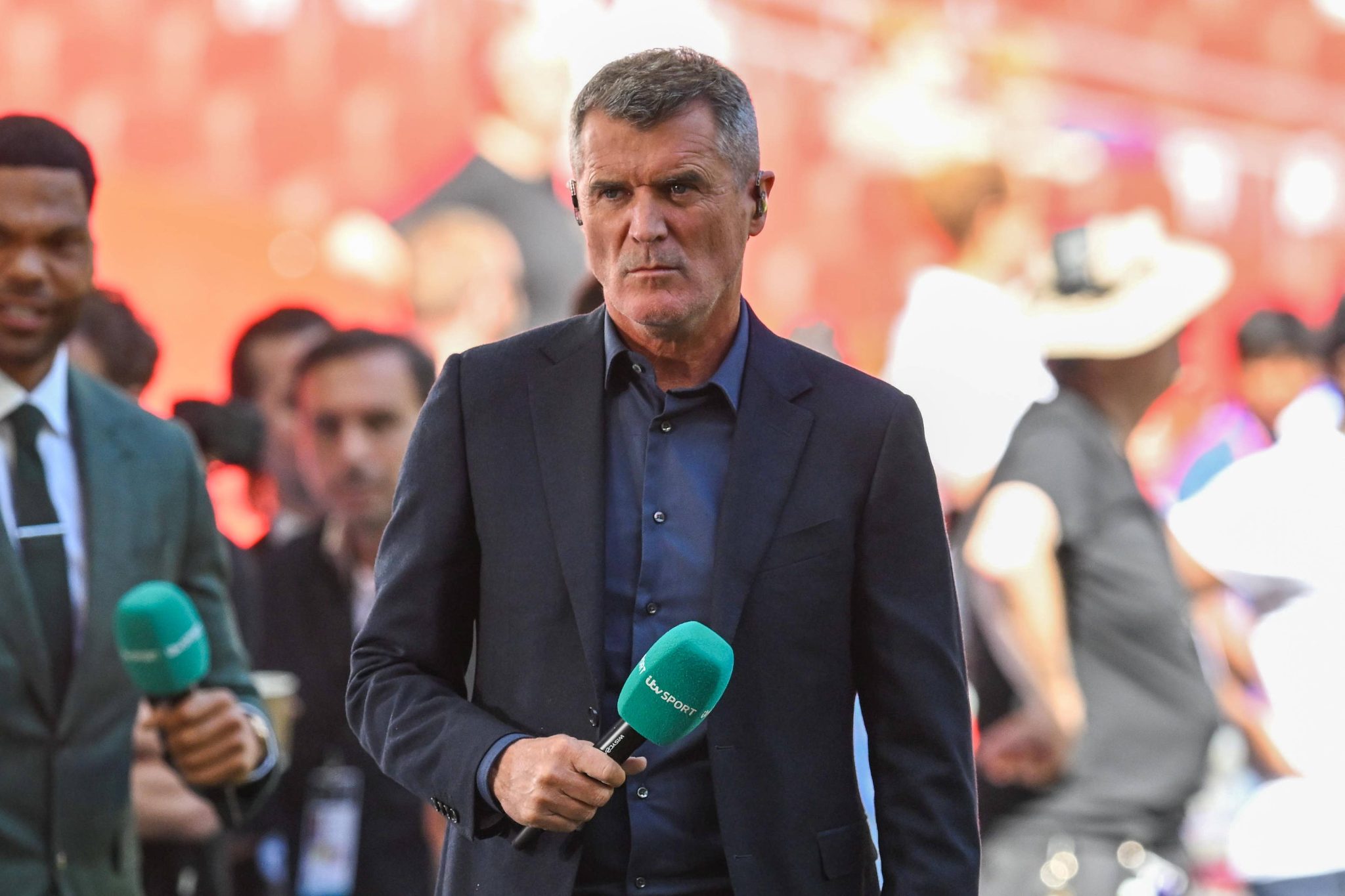 &lsquo;A linha que separa o sujeito furioso de meia-idade dos ex-jogadores do United  est&aacute; cada vez mais t&ecirc;nue&rsquo;