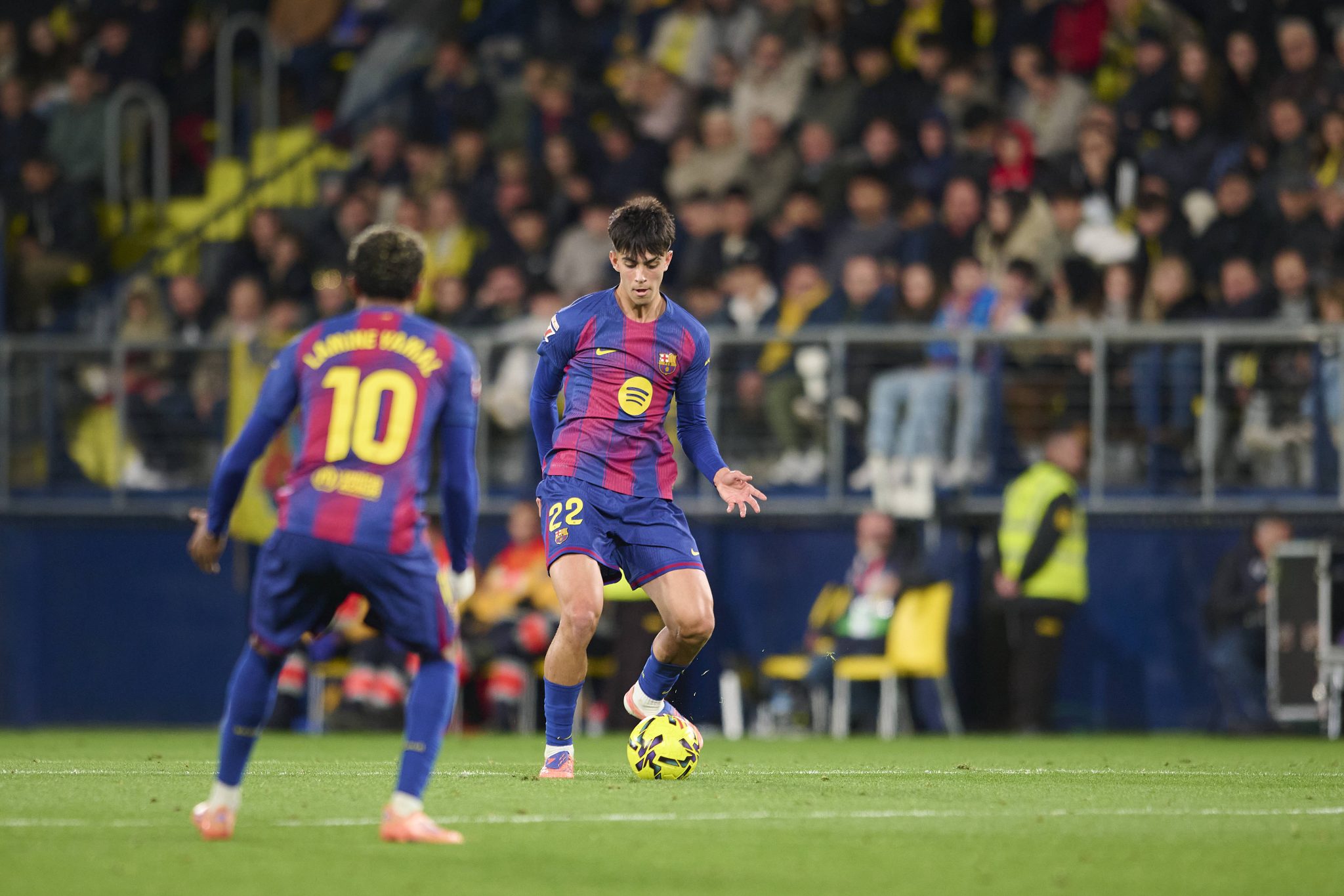 Marc Bernal, volante do Barcelona (Foto: Imago)
