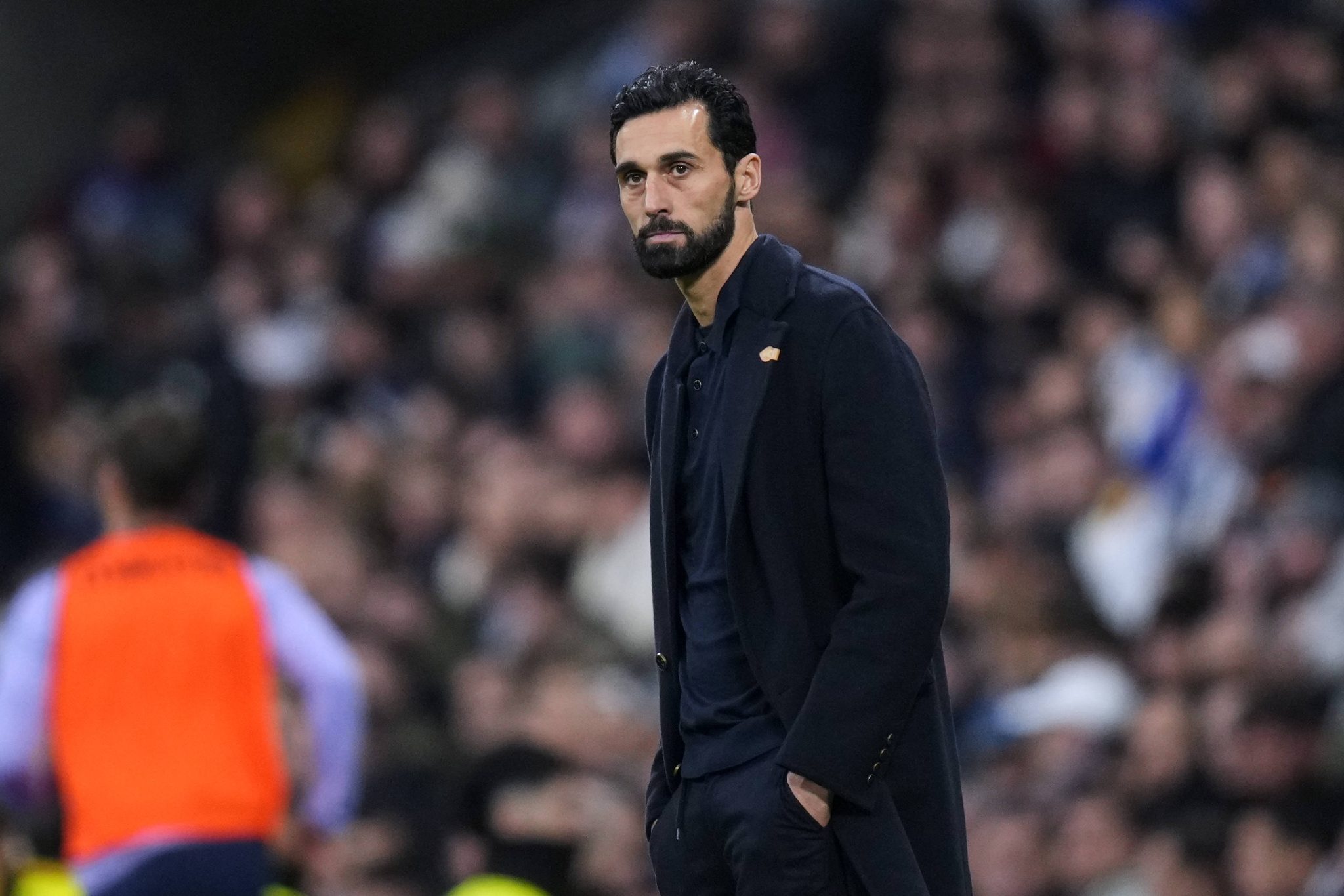 &lsquo;Mancha a imagem do clube&rsquo;: Lenda do Real Madrid critica atitude de Arbeloa