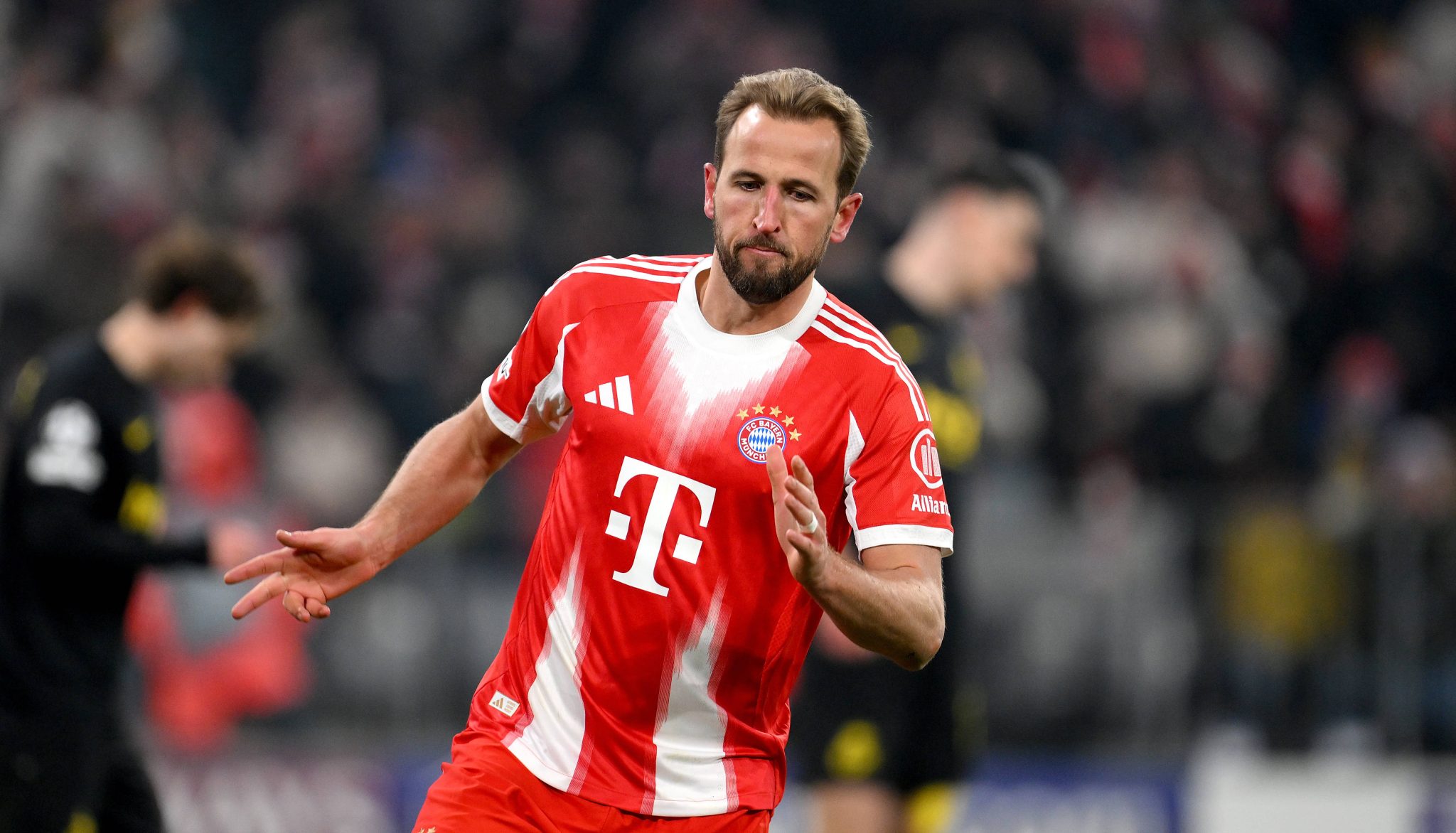 Kane encerra jejum, mas relembra &lsquo;pesadelo&rsquo; em vit&oacute;ria do Bayern na Champions