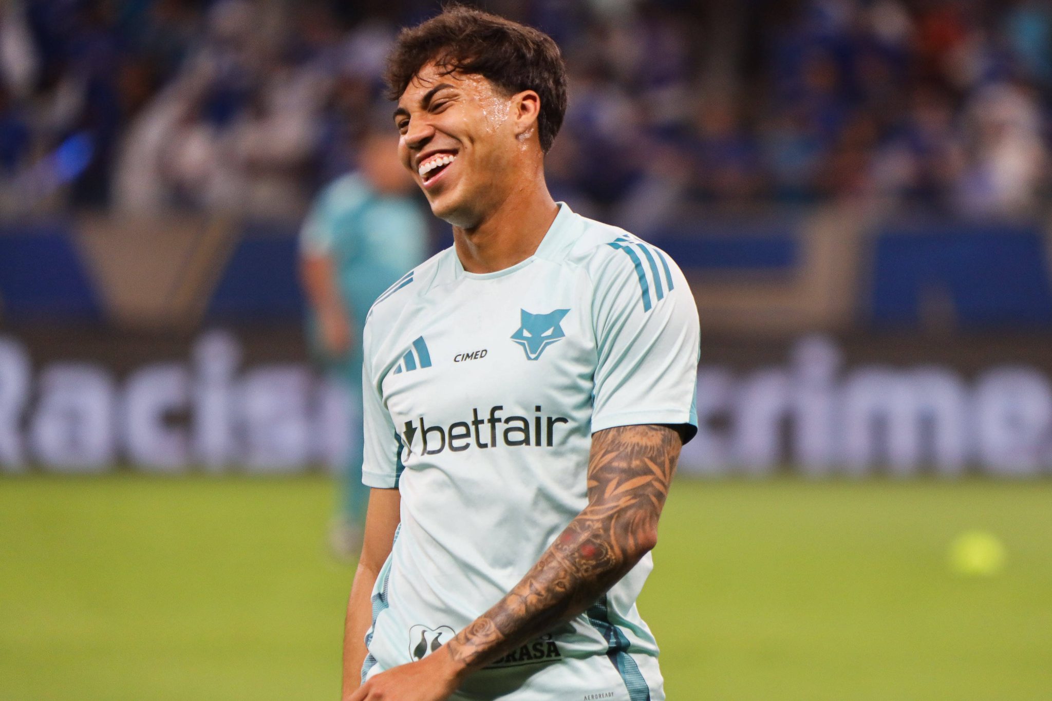 Kaio Jorge antes de partida pelo Cruzeiro