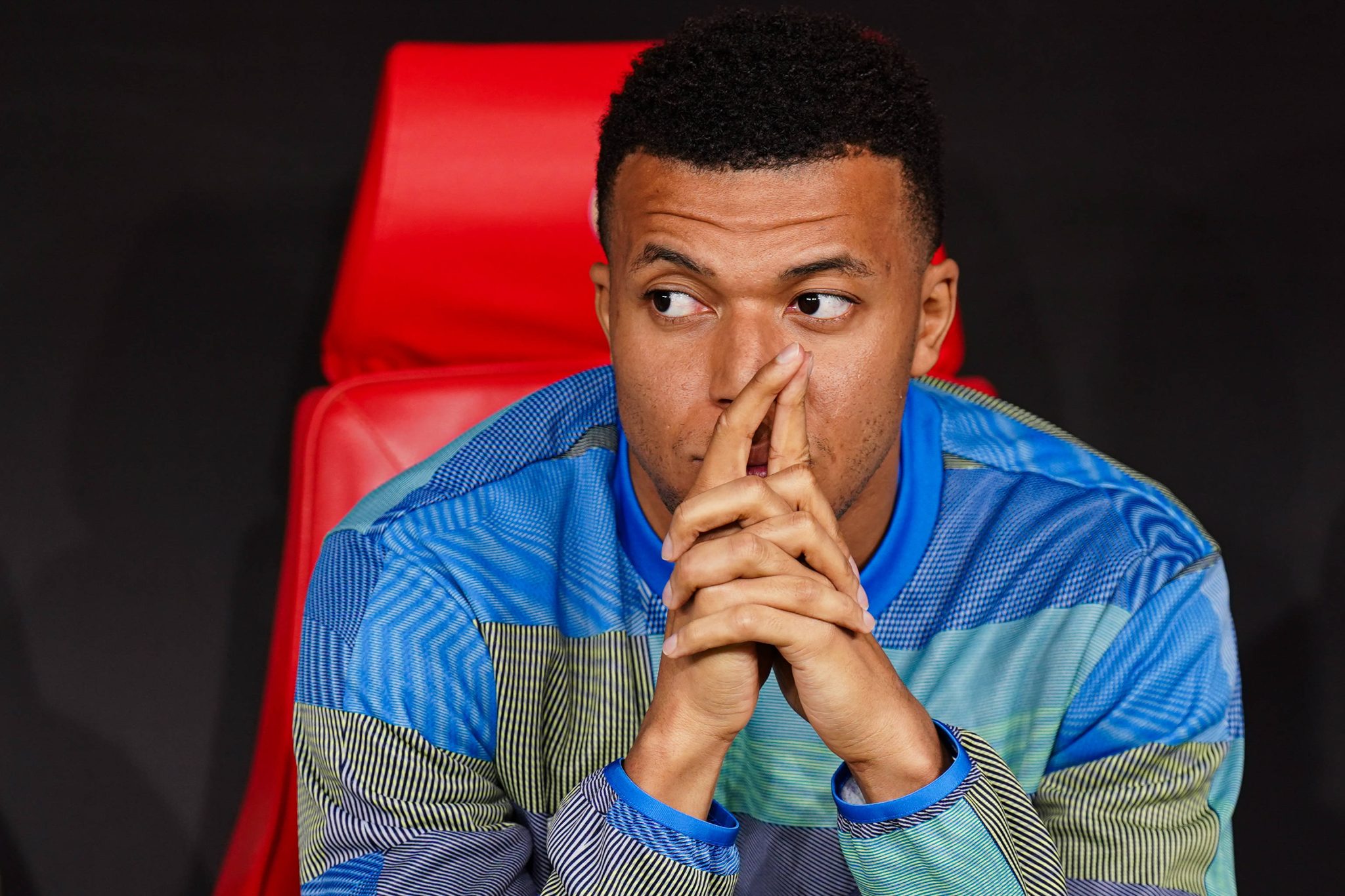 Kylian Mbapp&eacute; recebeu cuidados especiais para jogar a final da Supercopa da Espanha contra o Barcelona (Foto: Imago)