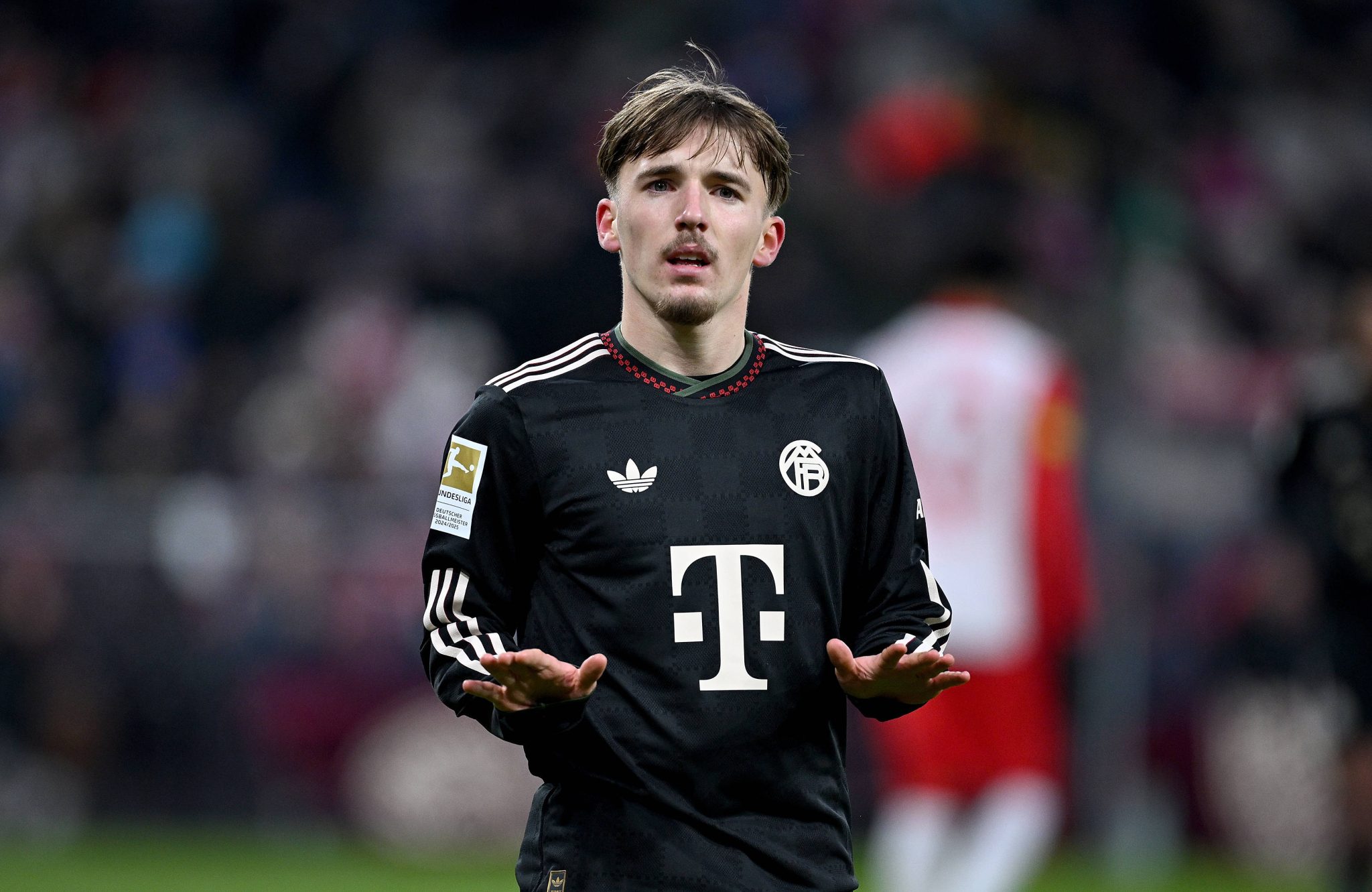 &lsquo;Percebeu a vergonha cometida&rsquo;: Joia do Bayern se desculpa por flerte com Real Madrid