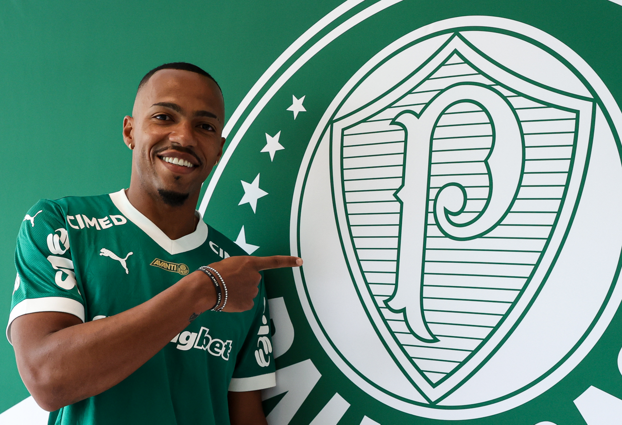 Marlon Freitas no CT do Palmeiras