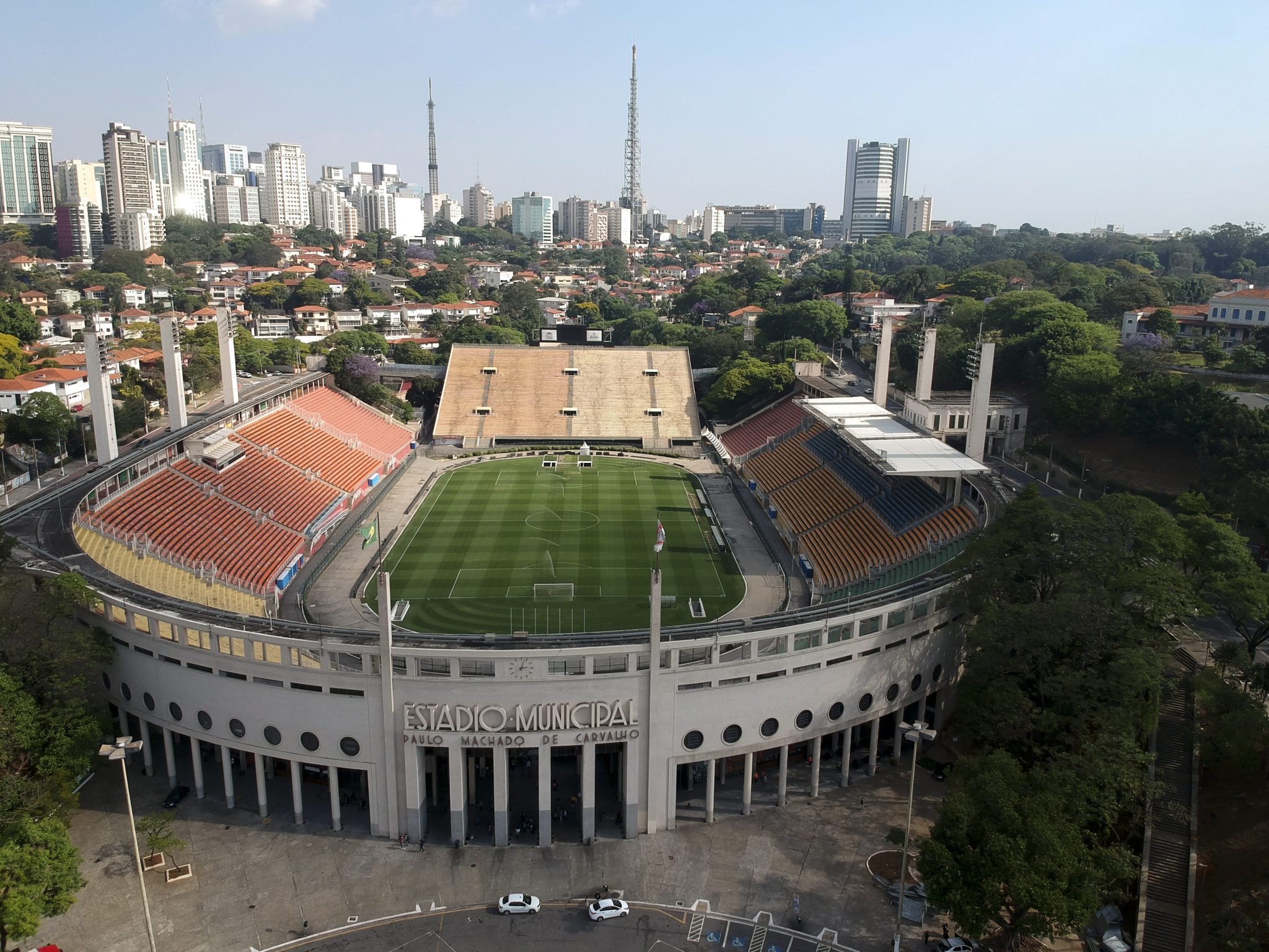 O est&aacute;dio do Pacaembu antes da reforma
