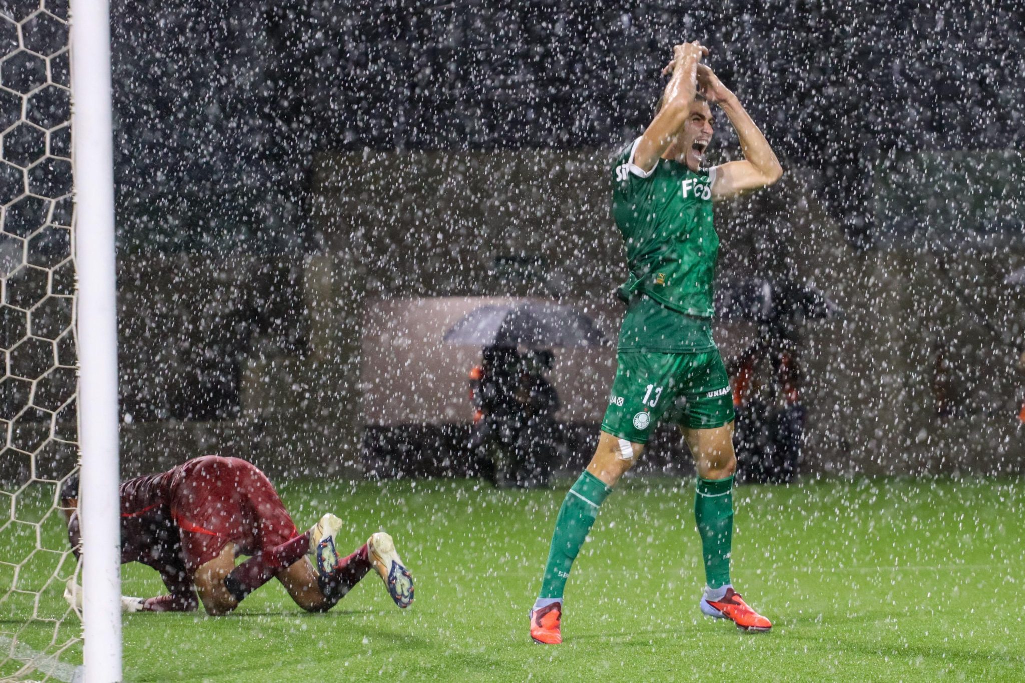 Palmeiras e Vit&oacute;ria foi um dos destques do novo modelo de transmiss&atilde;o da Copinha (Foto: Theo Daolio/Mochila Press/Gazeta Press) 