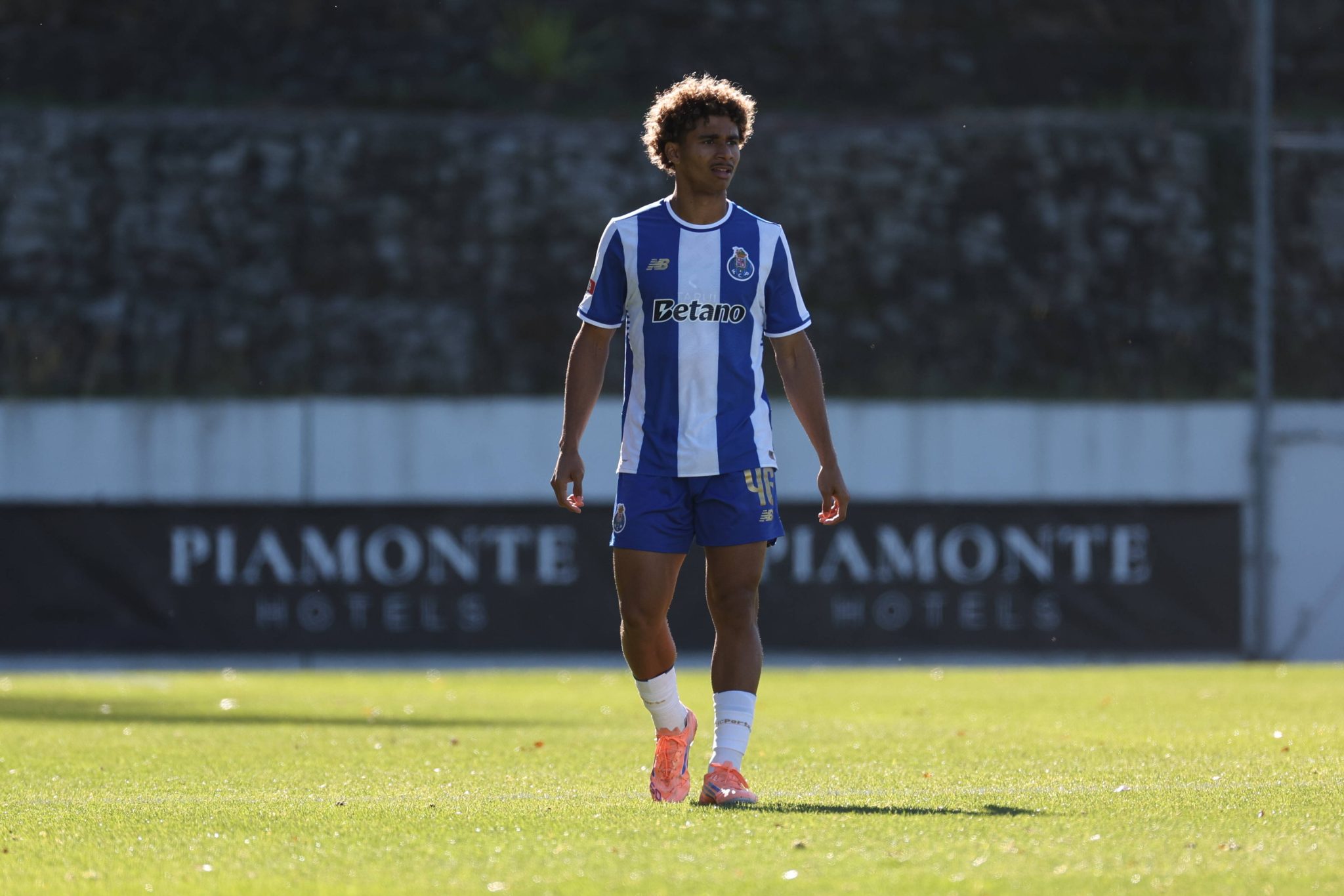 Pedro Lima em a&ccedil;&atilde;o pelo Porto B