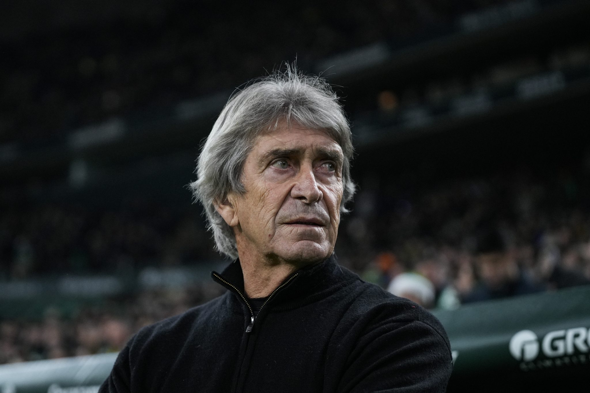 Pellegrini sai em defesa de Xabi Alonso, que enfrenta a crise no Real Madrid