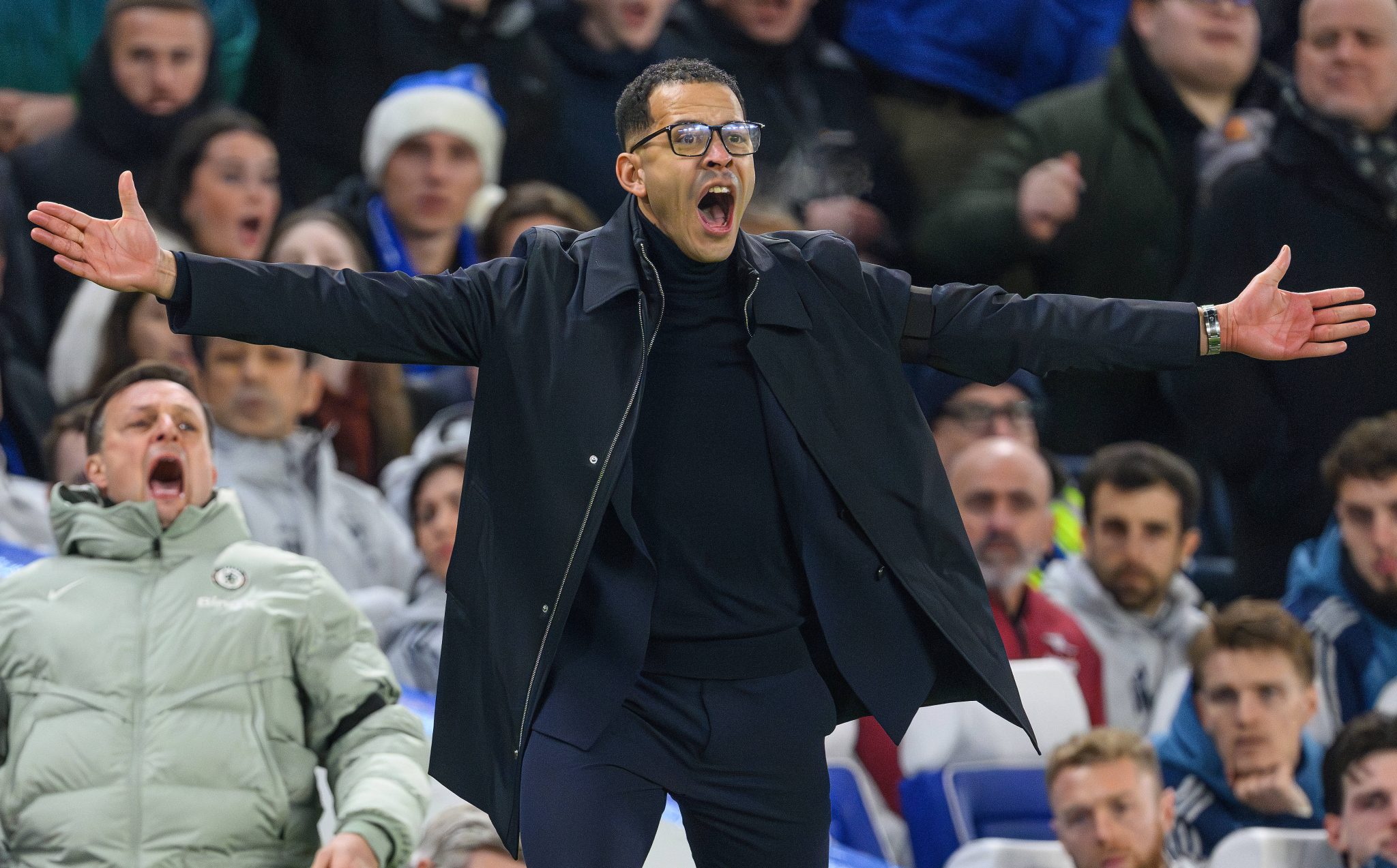 Rosenior durante Chelsea 2 x 3 Arsenal 