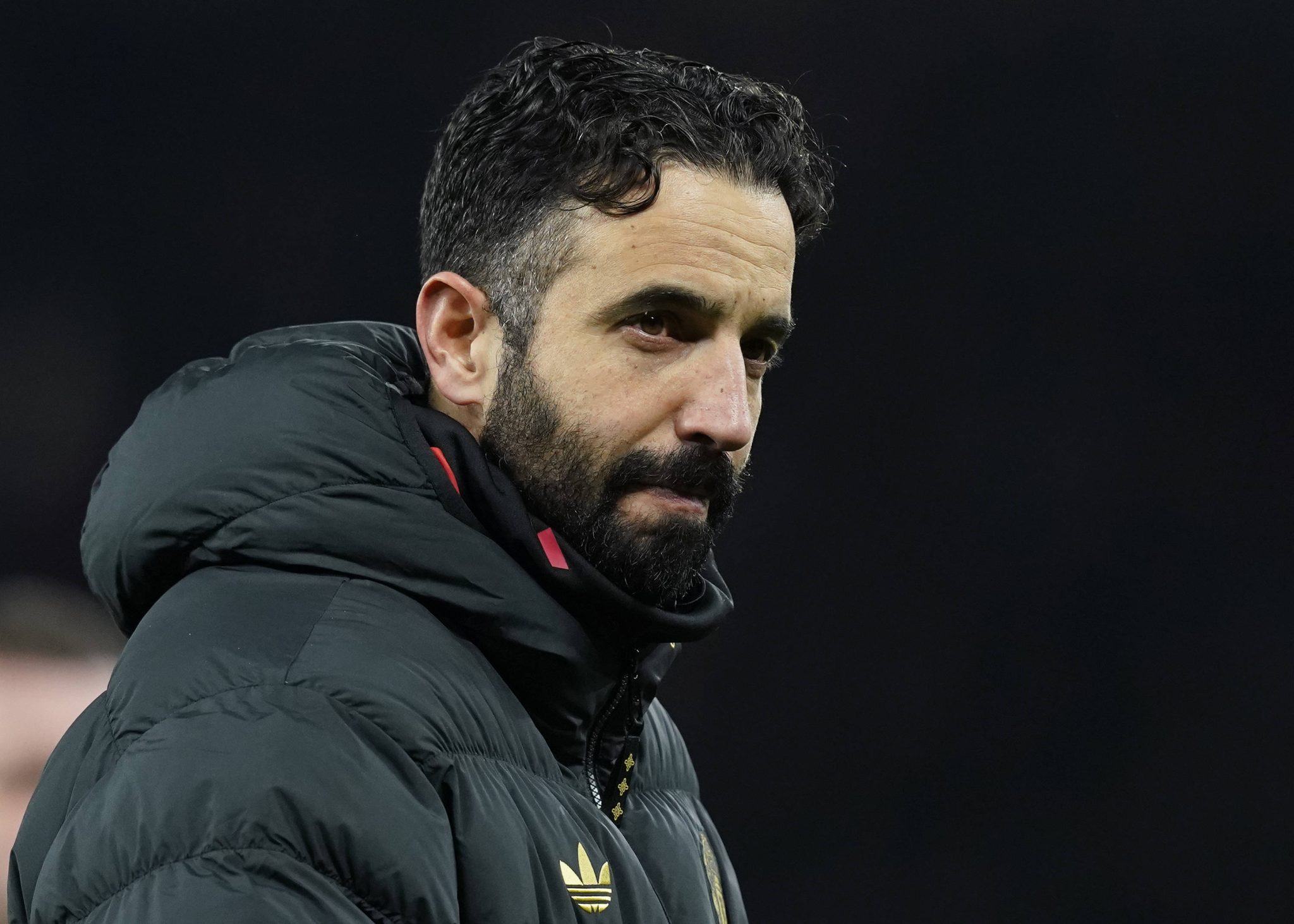 Manchester United tem tr&ecirc;s poss&iacute;veis substitutos ap&oacute;s demitir R&uacute;ben Amorim