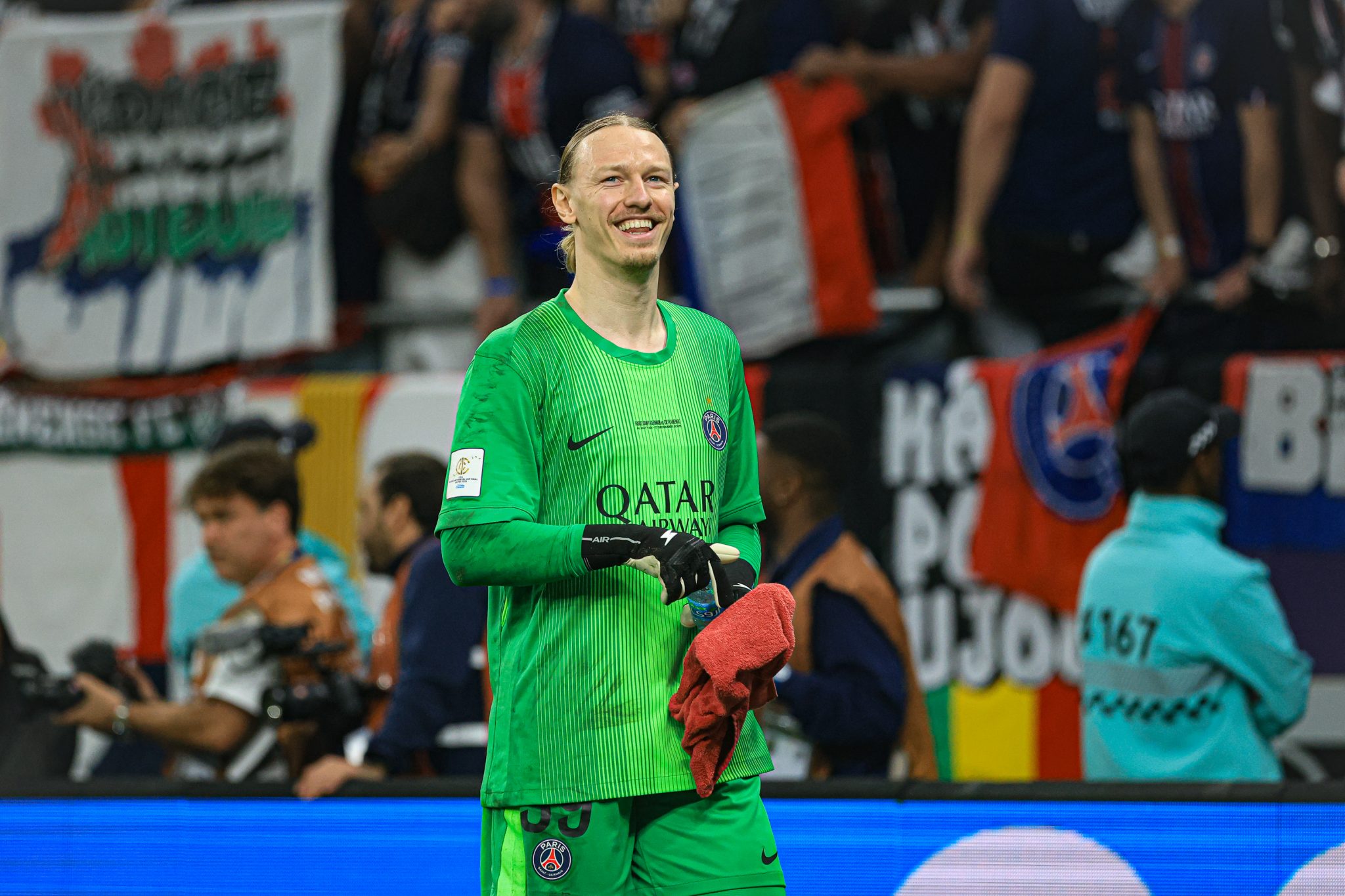 Sucesso do PSG nos p&ecirc;naltis contra Flamengo e Marseille &eacute; mais do que sorte, diz Luis Enrique