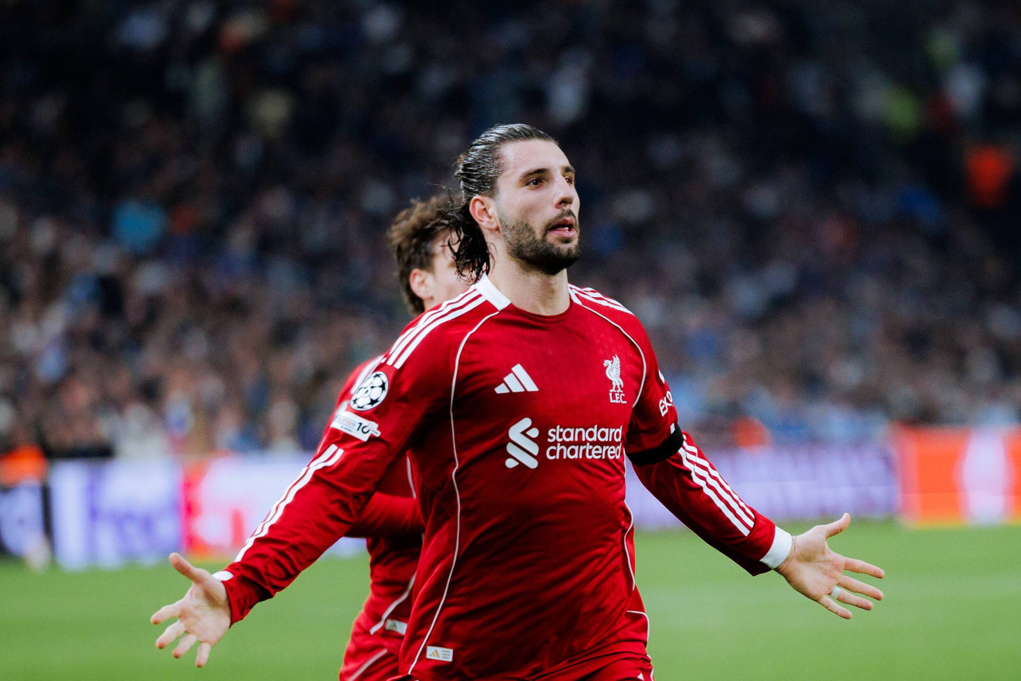 Com gol &agrave; la Ronaldinho, Slot evoca forma&ccedil;&atilde;o dos anos 90 e potencializa melhores do Liverpool