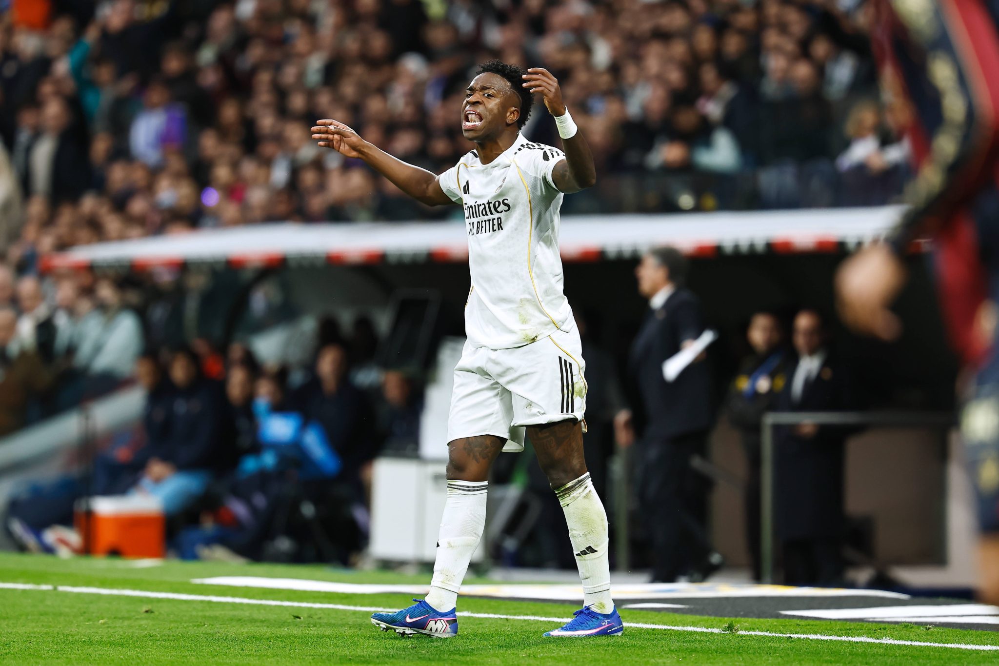 Vinicius Jr. foi vaiado durante Real Madrid x Levante (Foto: Imago)