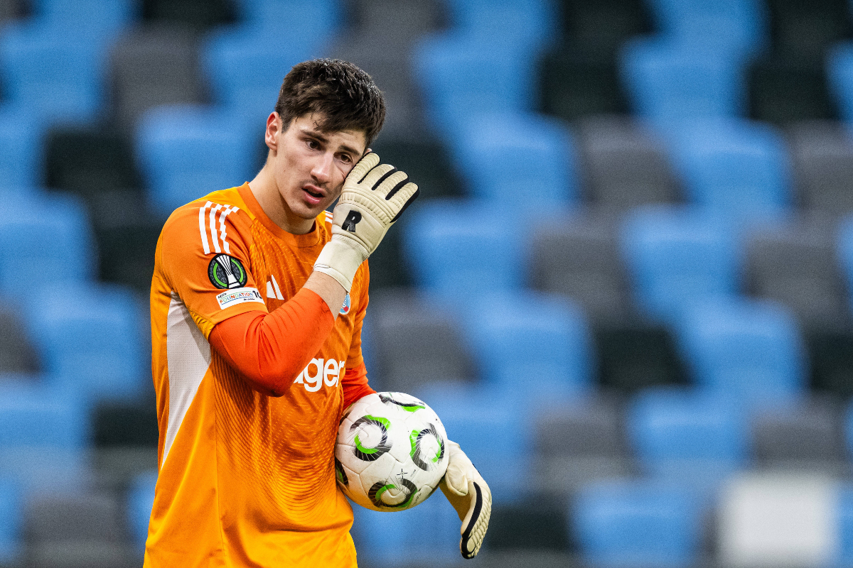 Mike Penders Strasbourg