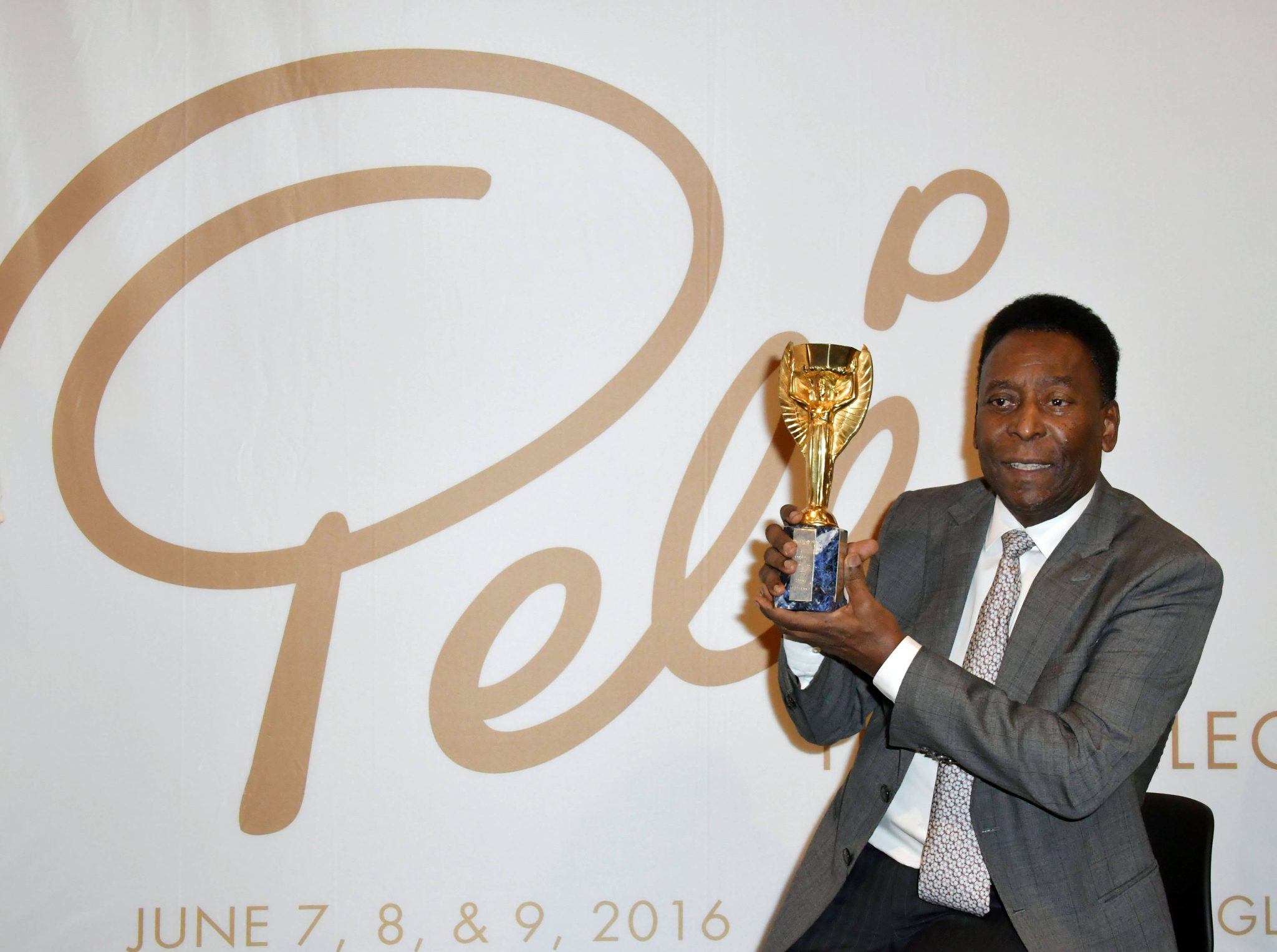 Pel&eacute; The Collection press view, London, Britain &ndash; 1 June 2016 Pel&eacute;, football legend and three time World Cup Champion of