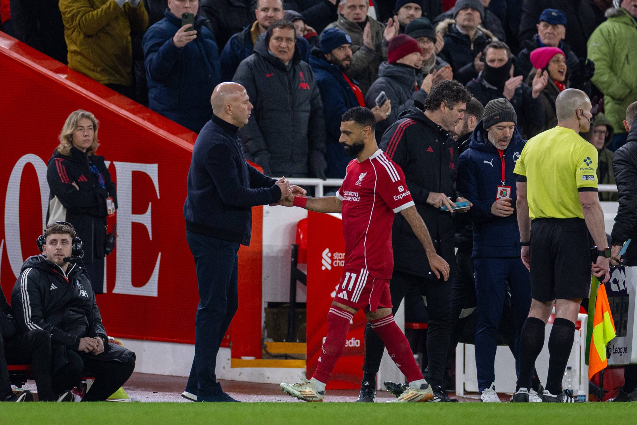 Arne Slot substitui Mohamed Salah no Liverpool (Foto: Imago)