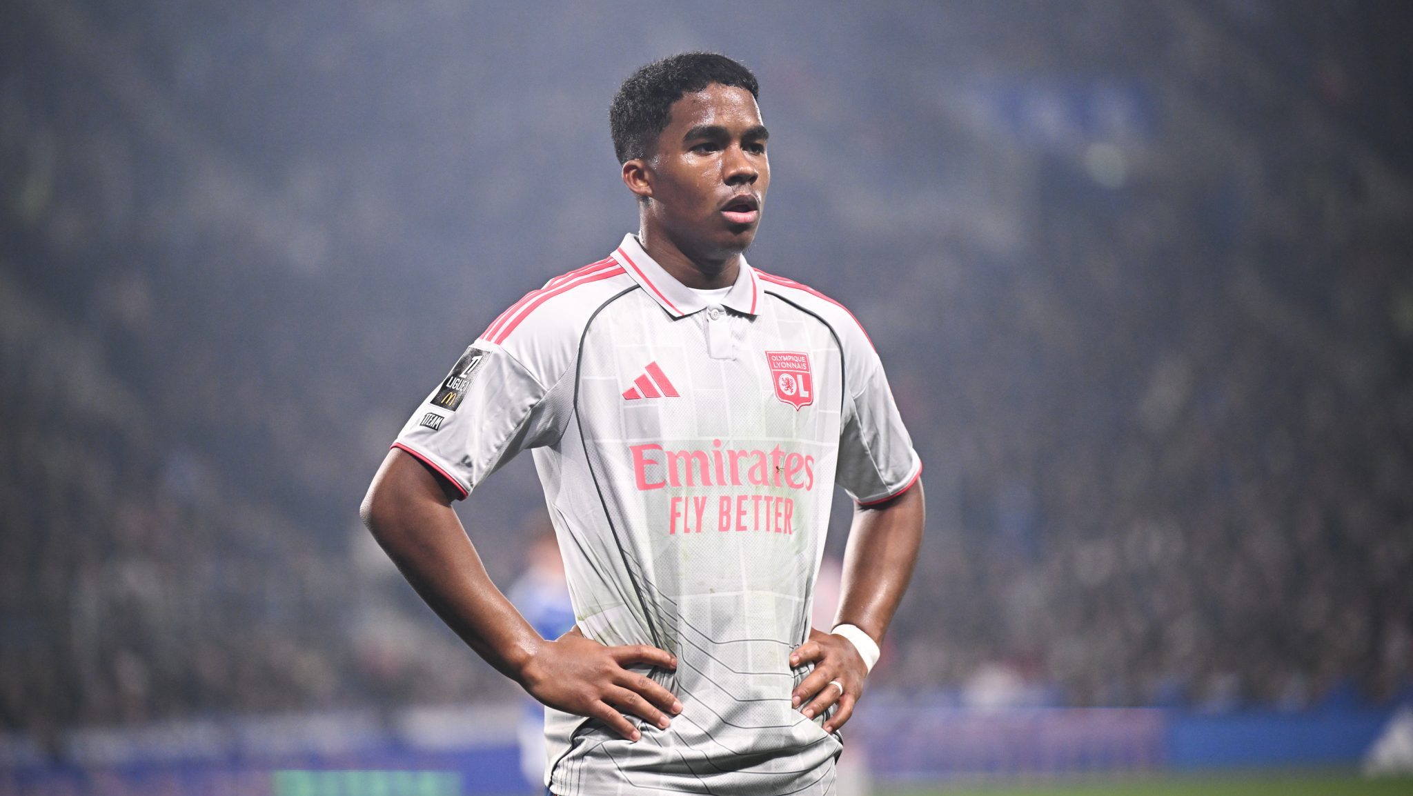 Por que Endrick foi anulado pela defesa do Strasbourg em desastre coletivo do Lyon?