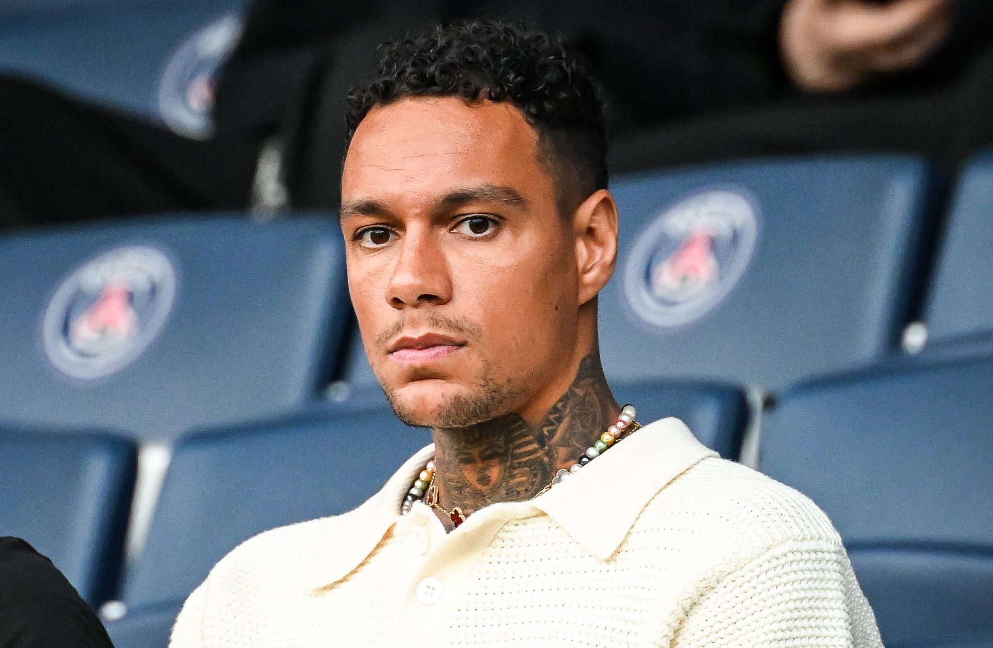 &lsquo;Ganhei 16 trof&eacute;us, mas me sentia sozinho. N&atilde;o tinha emo&ccedil;&atilde;o, nem alegria, nem tristeza&rsquo;