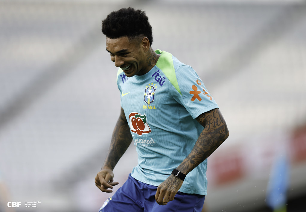 Igor Jesus a servi&ccedil;o da sele&ccedil;&atilde;o brasileira (Foto: @RAFAELRIBEIRORIO/CBF)