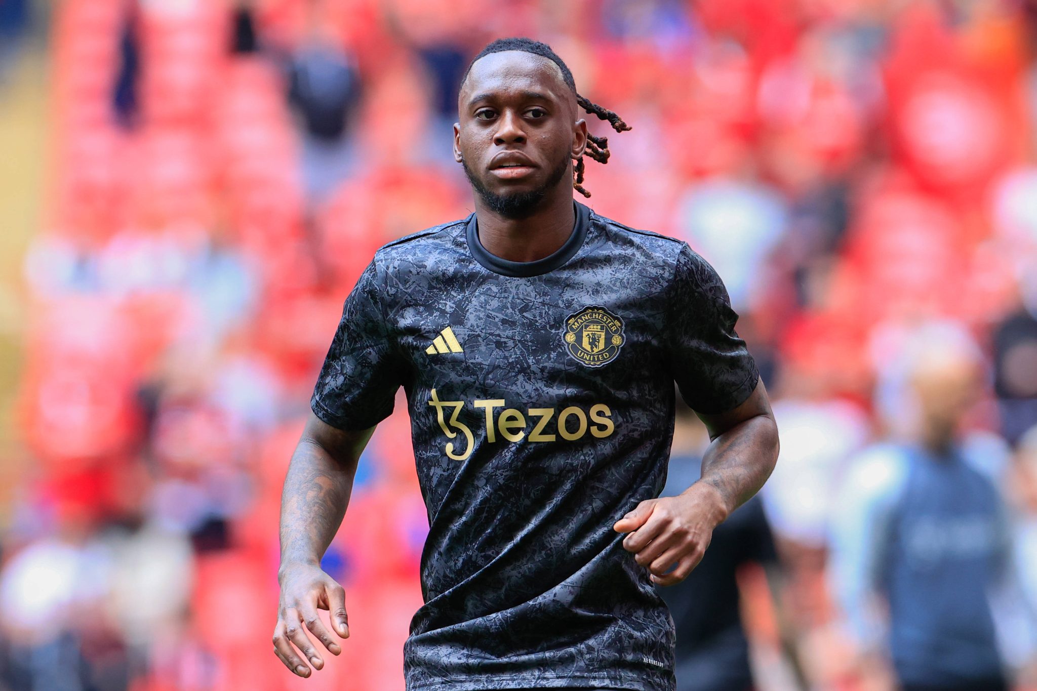 Aaron Wan-Bissaka em atua&ccedil;&atilde;o pelo Manchester United (Foto: Imago)