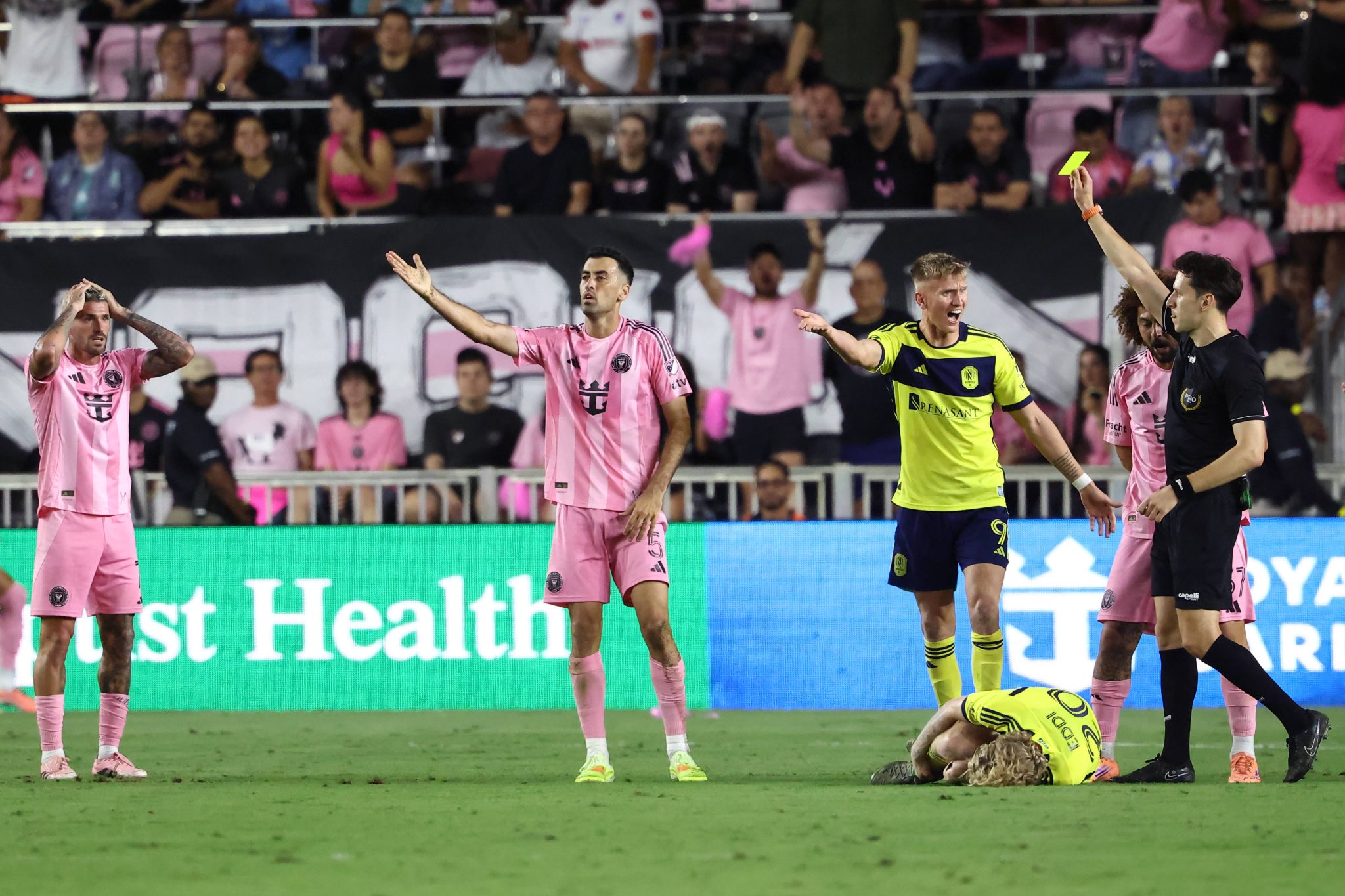 Nashville e Inter Miami em partida pela MLS (Foto: Imago)